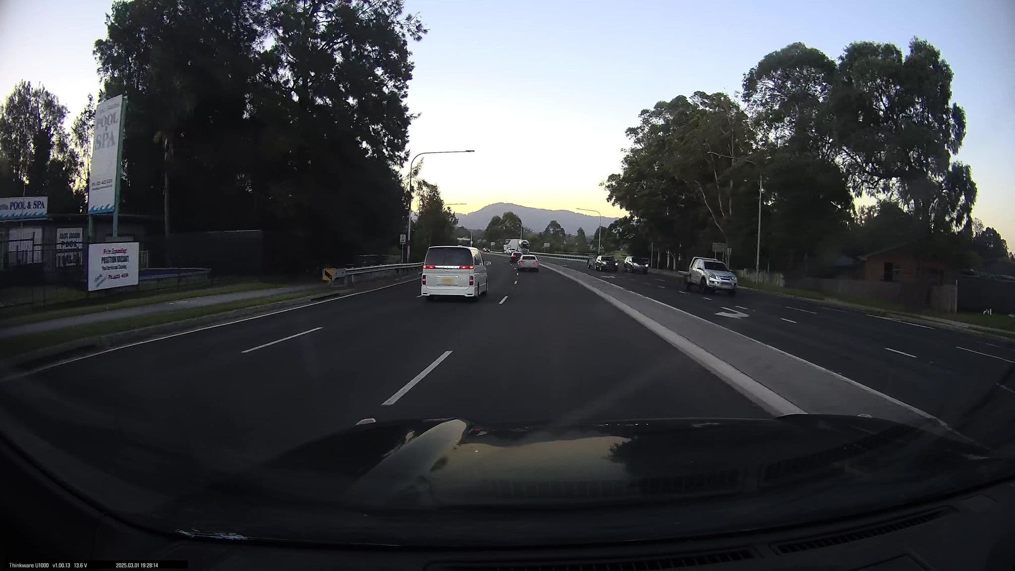 Street view near Comfort Inn, Nowra — © maxim752 (CC BY-SA · Mapillary)
