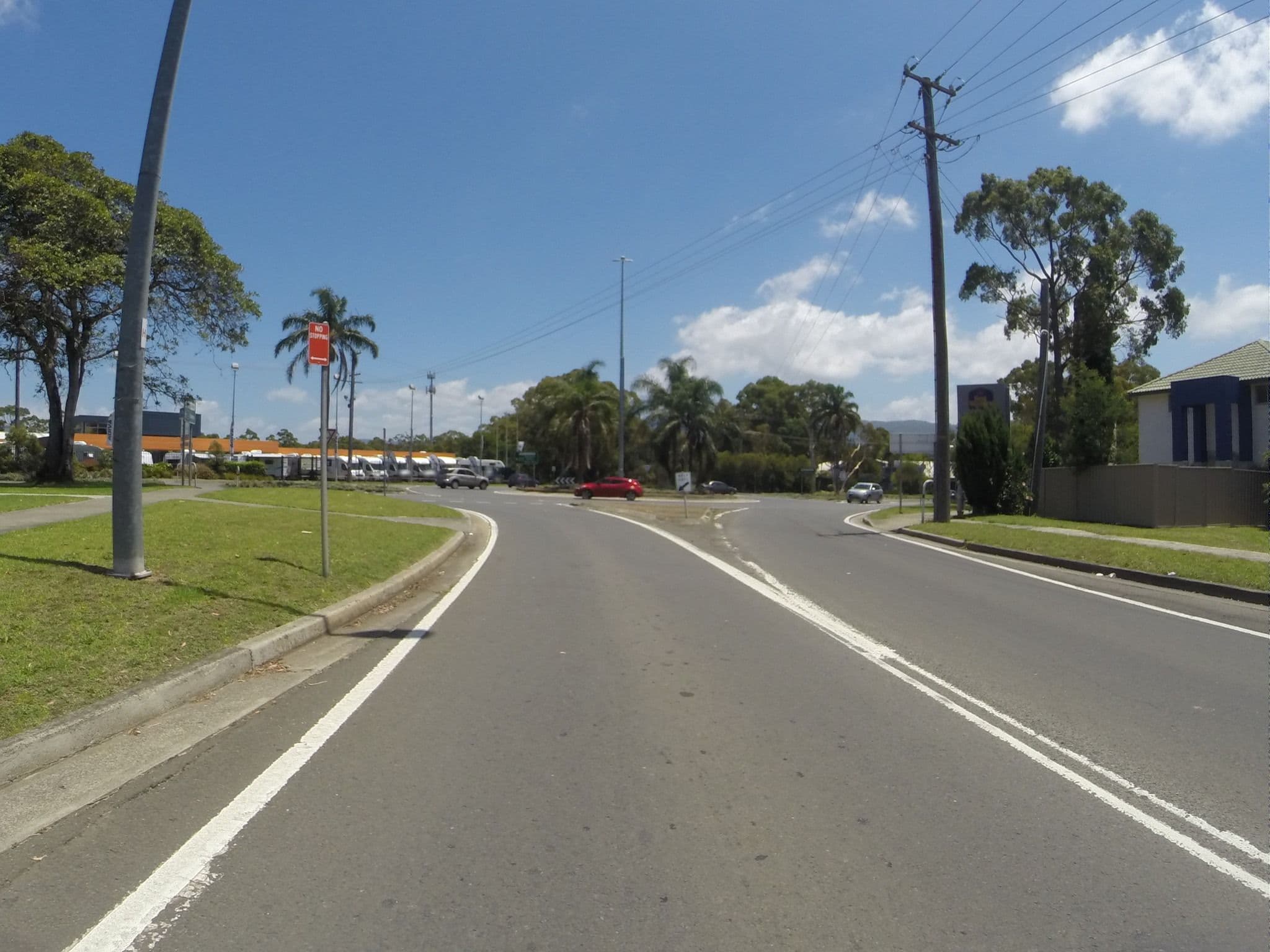 Street view near Best Western (The Balan Village), Bomaderry — © maxim75 (CC BY-SA · Mapillary)