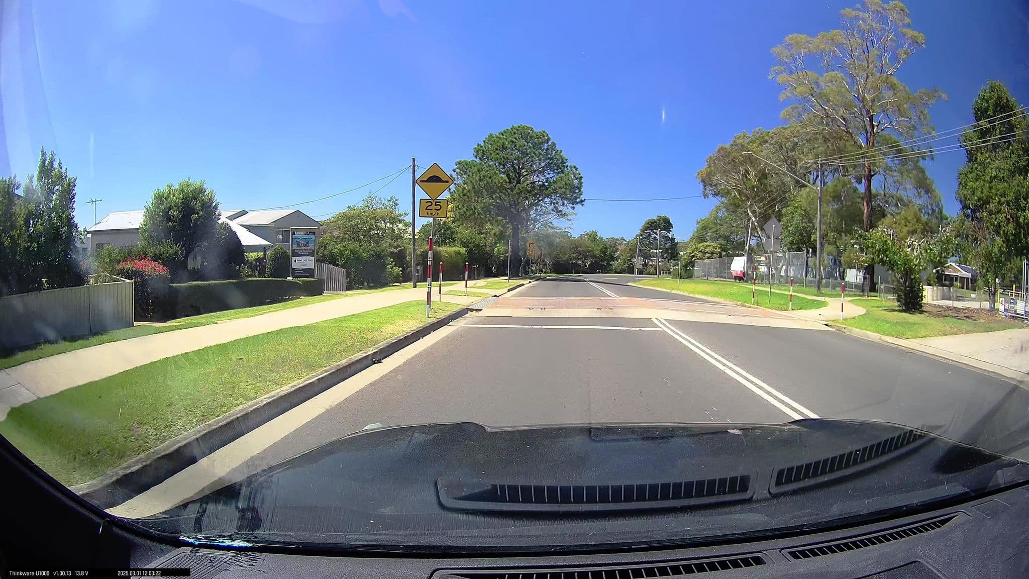Street view near Dolphin Sands B&B, Vincentia — © maxim752 (CC BY-SA · Mapillary)