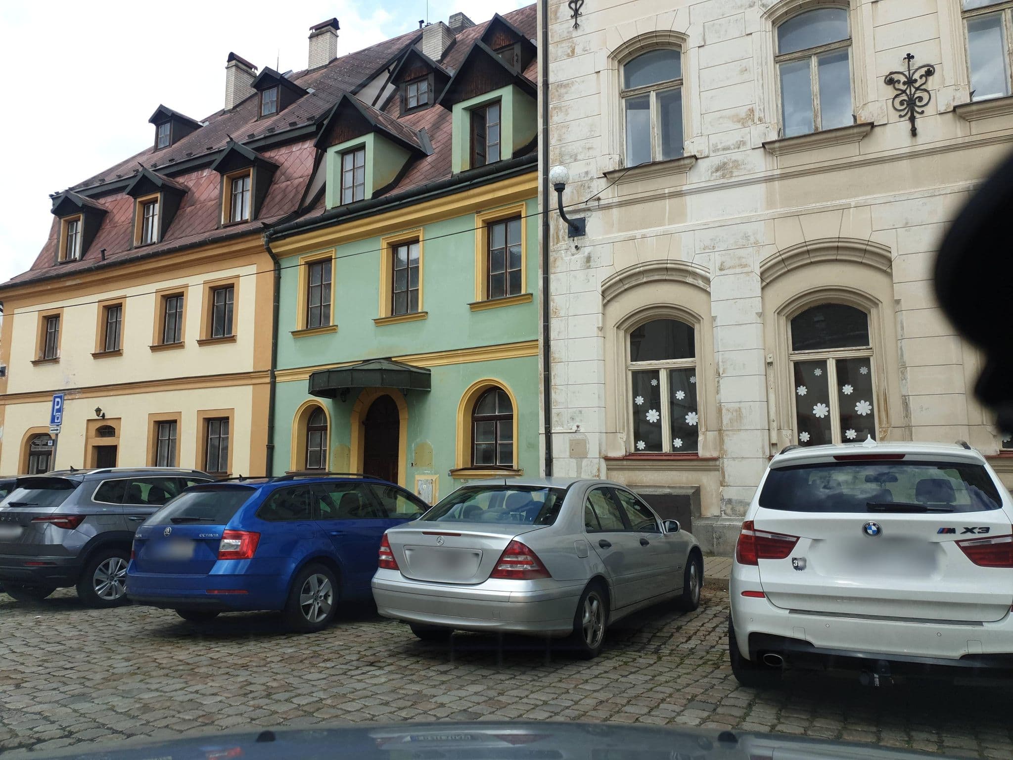 Street view near Pension Ulrika, Loket — © canislupus (CC BY-SA · Mapillary)