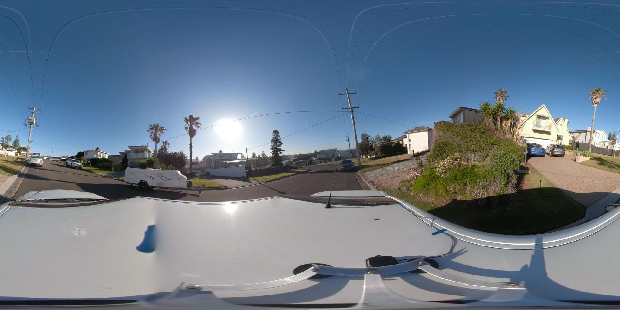 Street view near Shutters by the Sea, Kiama — © radiotrefoil (CC BY-SA · Mapillary)