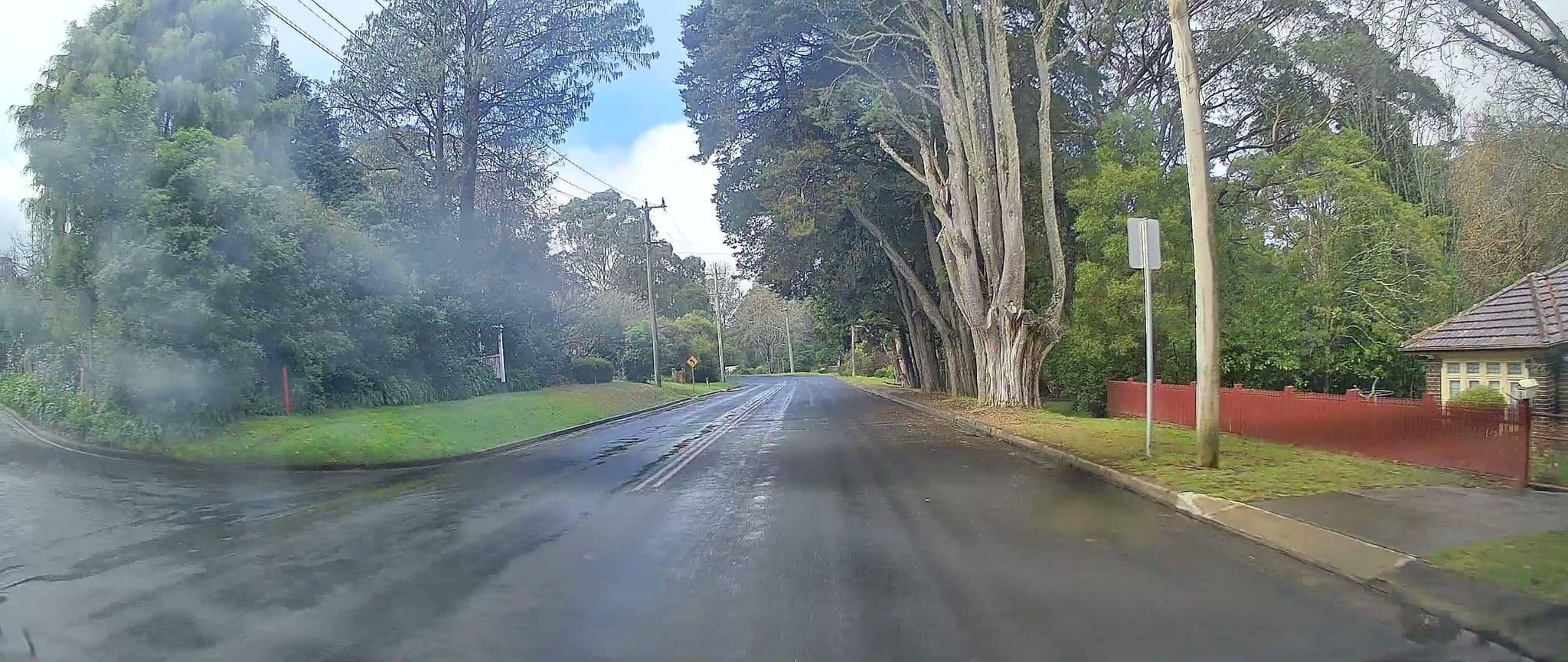 Street view near Armstrongs Cottage, Bundanoon — © maxim752 (CC BY-SA · Mapillary)
