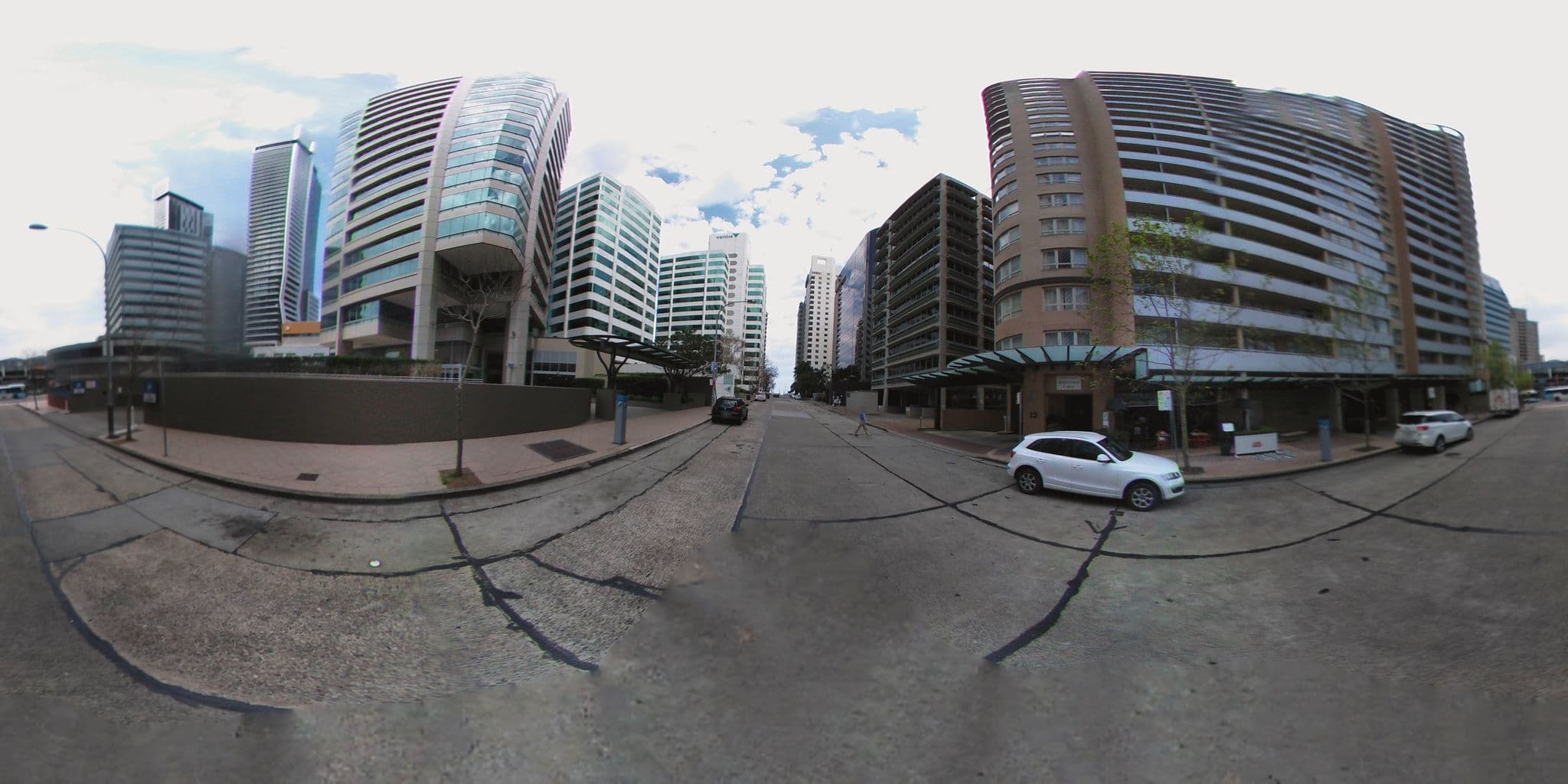 Street view near Level 7, Mantra, Chatswood — © aharvey (CC BY-SA · Mapillary)