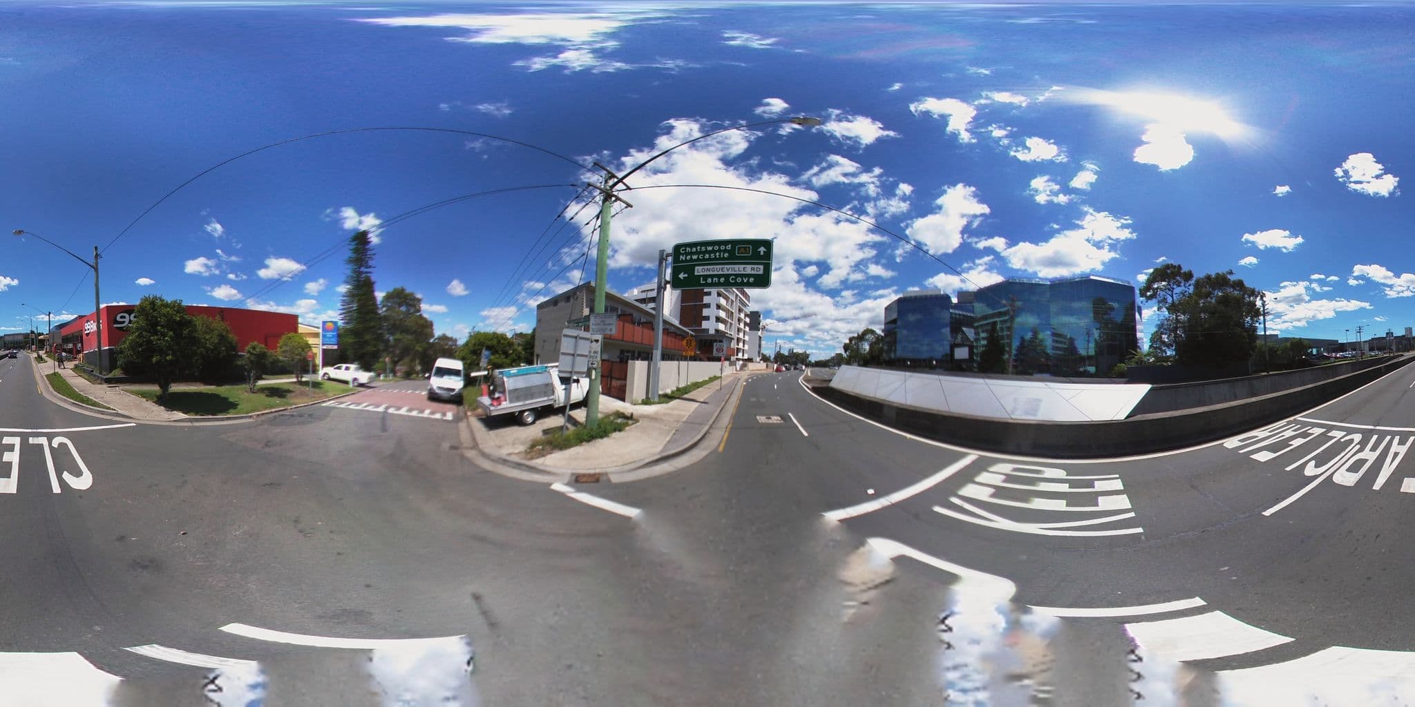 Street view near Comfort Inn, Artarmon — © aharvey (CC BY-SA · Mapillary)