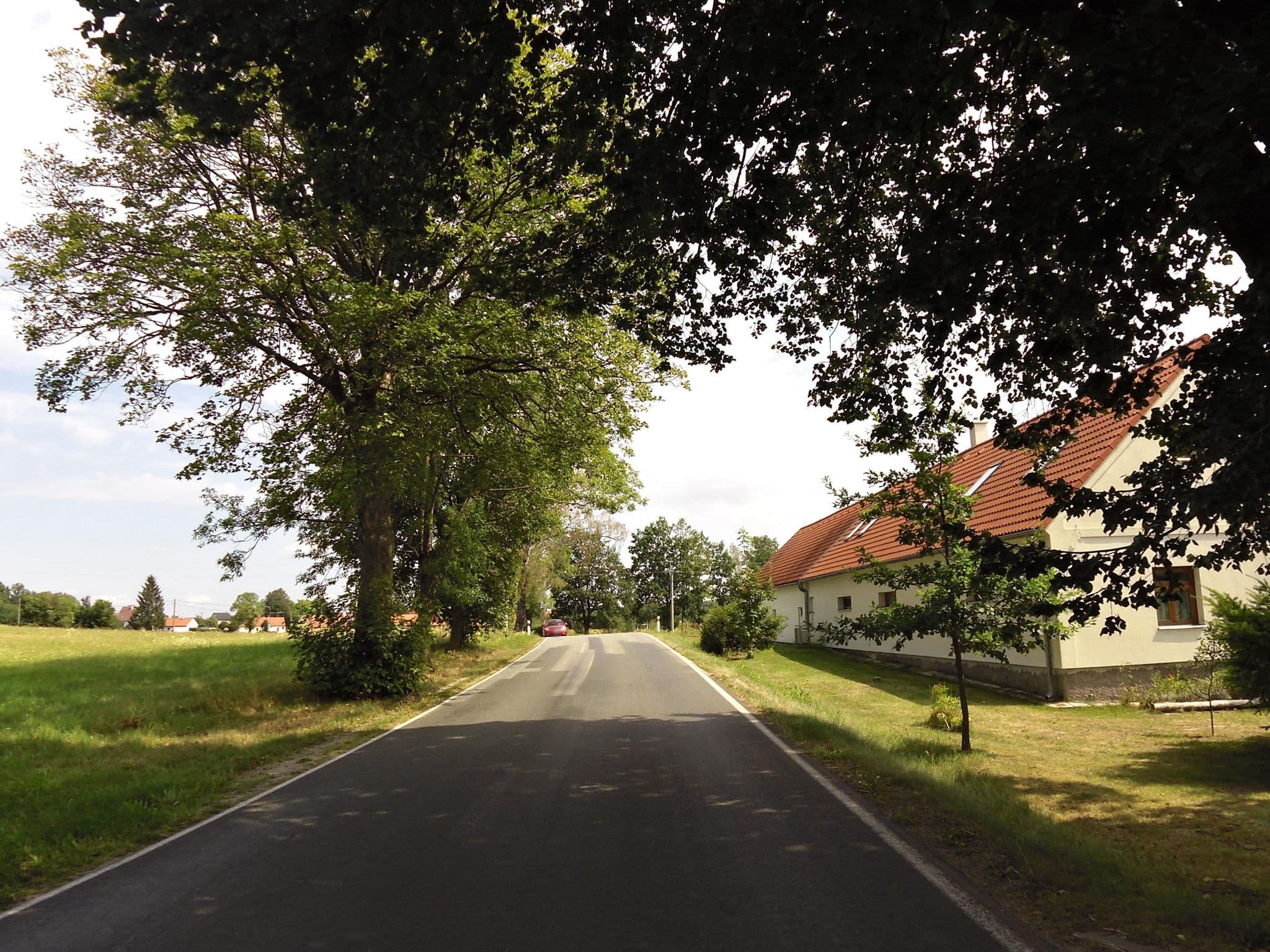 Street view near Penzion Za Humny, Chlum u Třeboně — © fell3 (CC BY-SA · Mapillary)