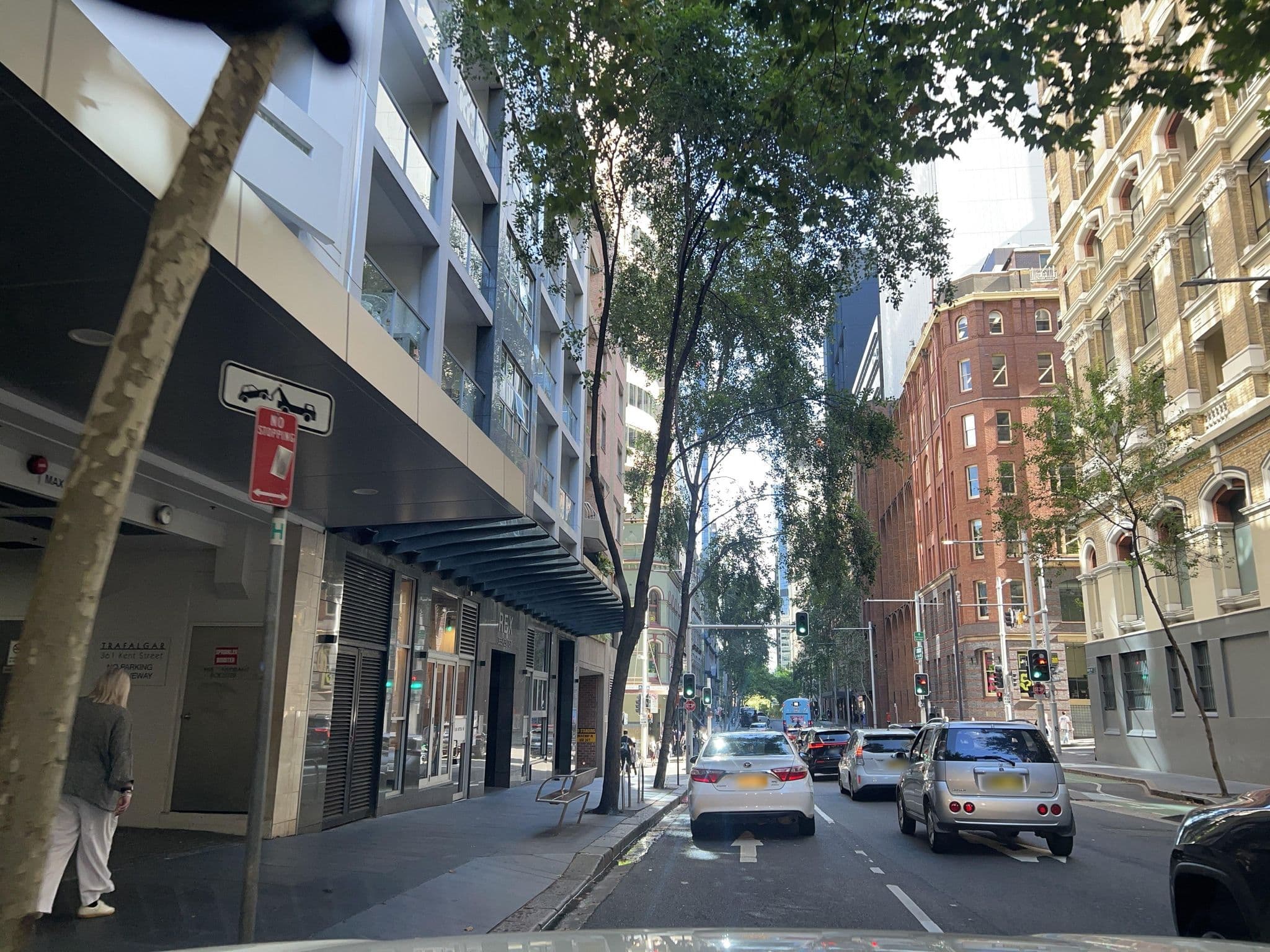 Street view near Windsor on Kent, Sydney — © jlstudio (CC BY-SA · Mapillary)