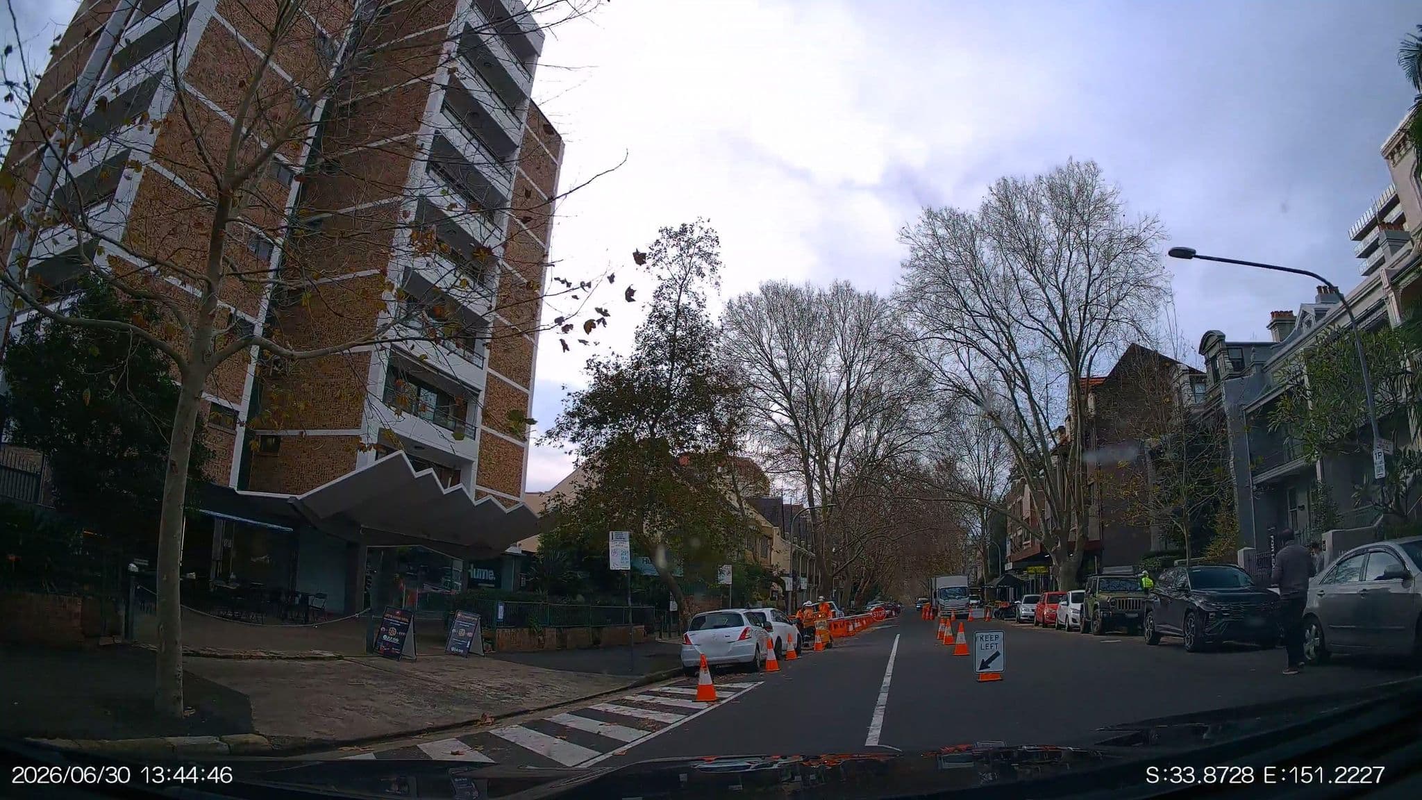 Street view near Original Backpackers Sydney, Woolloomooloo — © aHS (CC BY-SA · Mapillary)