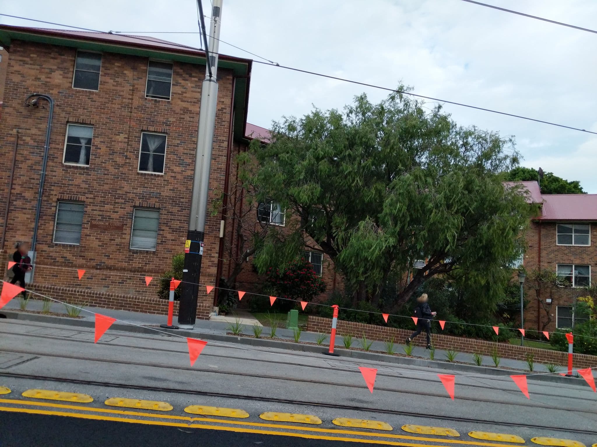 Street view near Clarendon Hotel, Surry Hills — © samcarman (CC BY-SA · Mapillary)