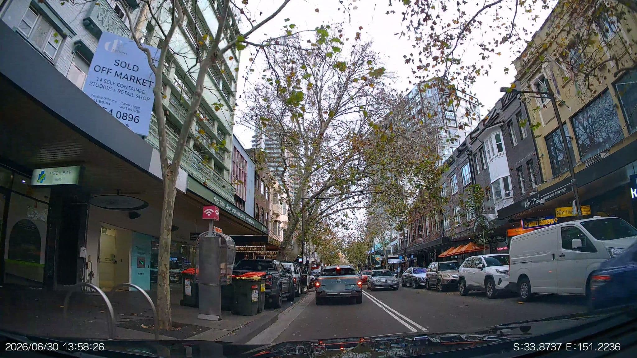 Street view near Dury House, Elizabeth Bay — © aHS (CC BY-SA · Mapillary)