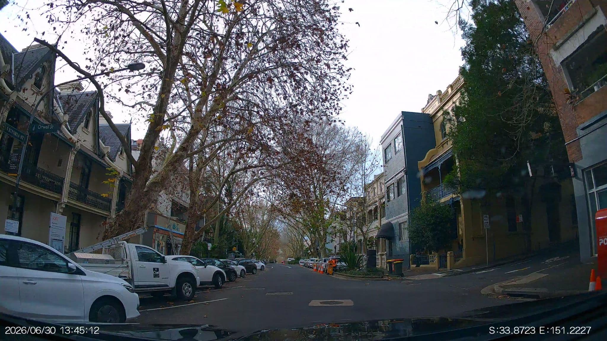 Street view near ChilliBlue, Woolloomooloo — © aHS (CC BY-SA · Mapillary)