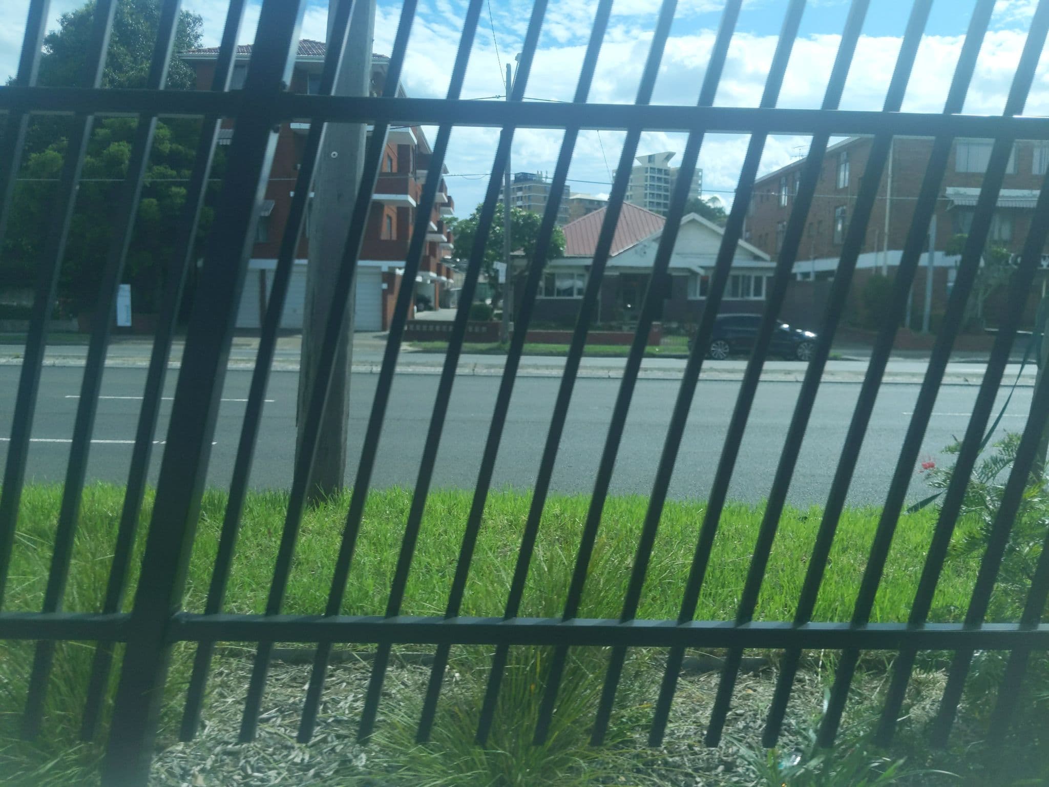 Street view near Mahabbah 17, Centennial Park — © samcarman (CC BY-SA · Mapillary)