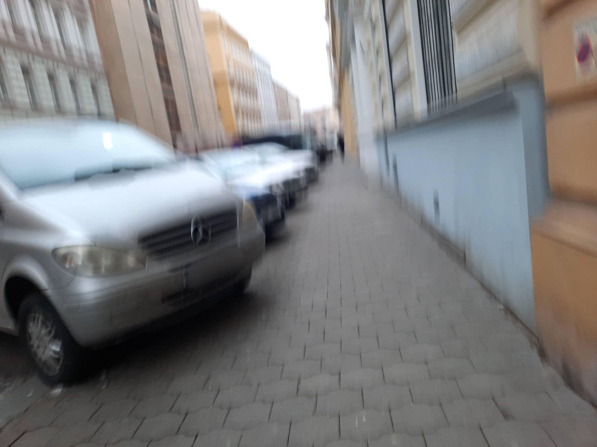Street view near Apartment Koubkova 1848, Královské Vinohrady — © ondrejlopatka (CC BY-SA · Mapillary)