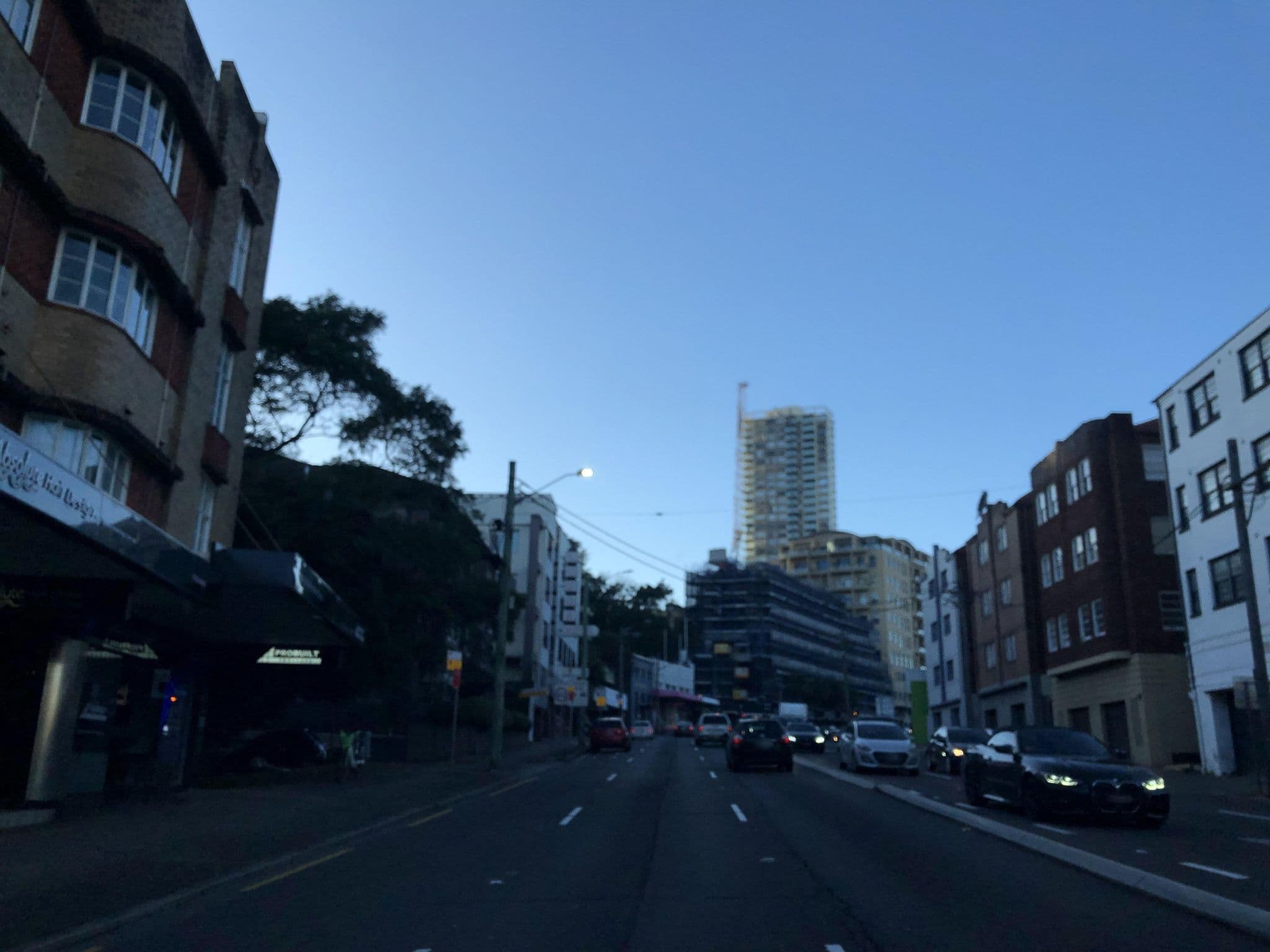 Street view near The Bayside Hotel, Rushcutters Bay — © jlstudio (CC BY-SA · Mapillary)