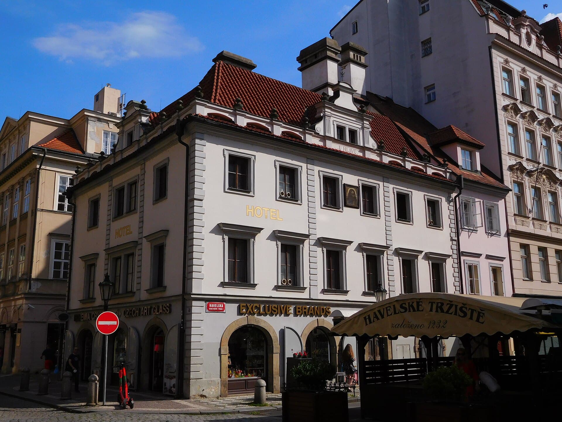 Prague Golden Age (via Wikimedia Commons, CC BY-SA 3.0)