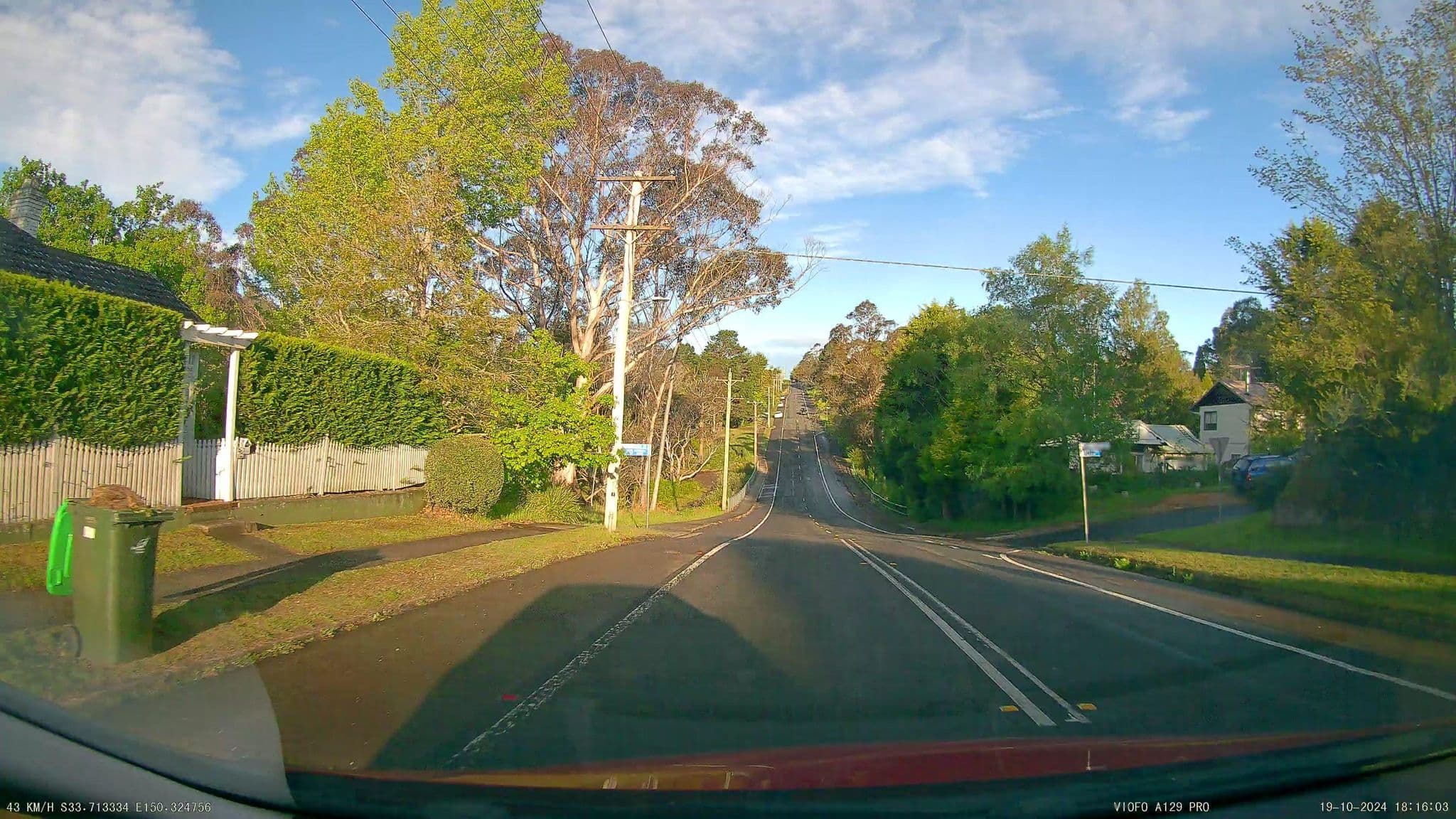 Street view near Cherry Tree Cottage, Blue Mountains — © radiotrefoil (CC BY-SA · Mapillary)