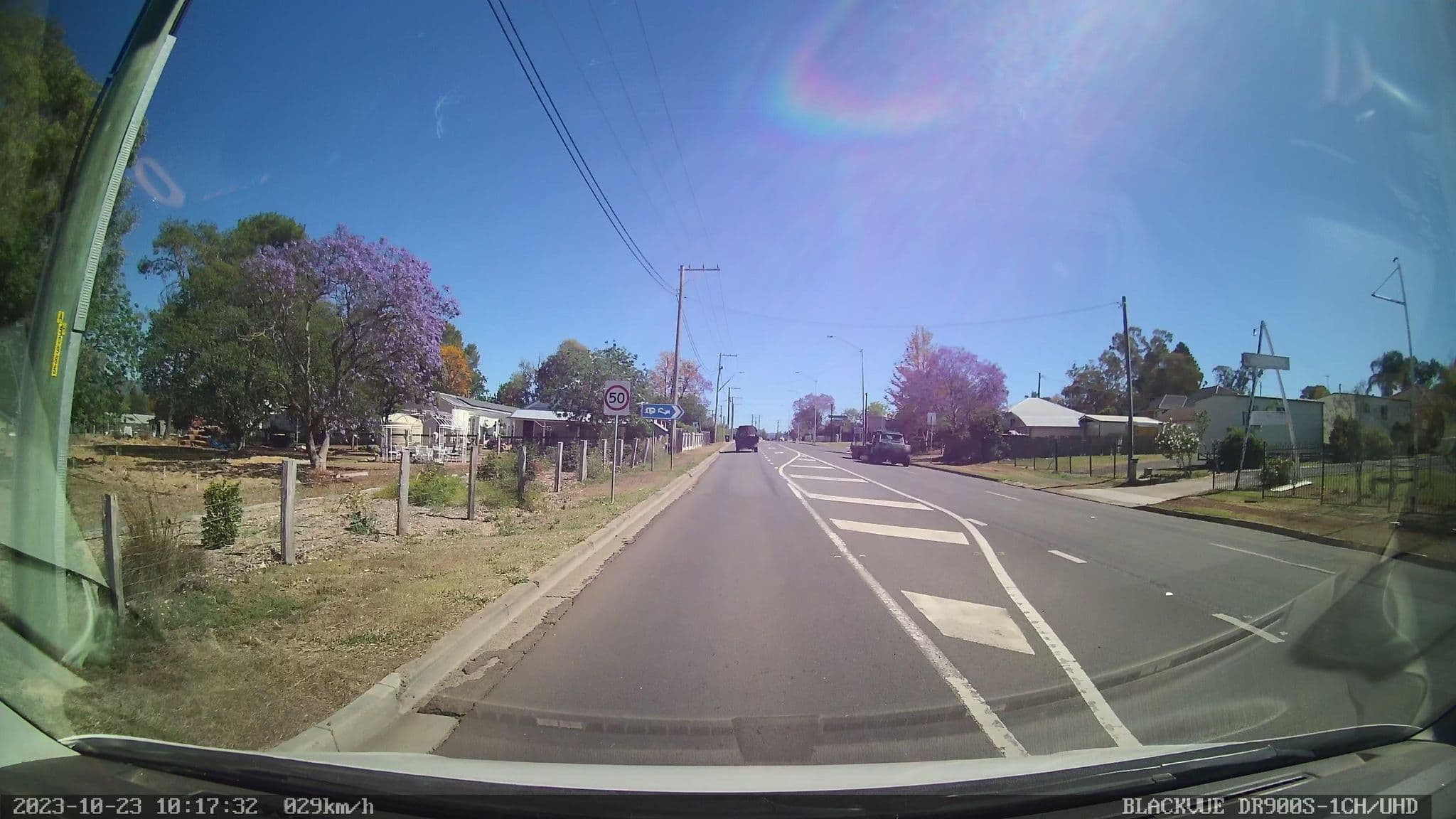 Street view near Alfred Cottage, Scone — © bob3bob3 (CC BY-SA · Mapillary)