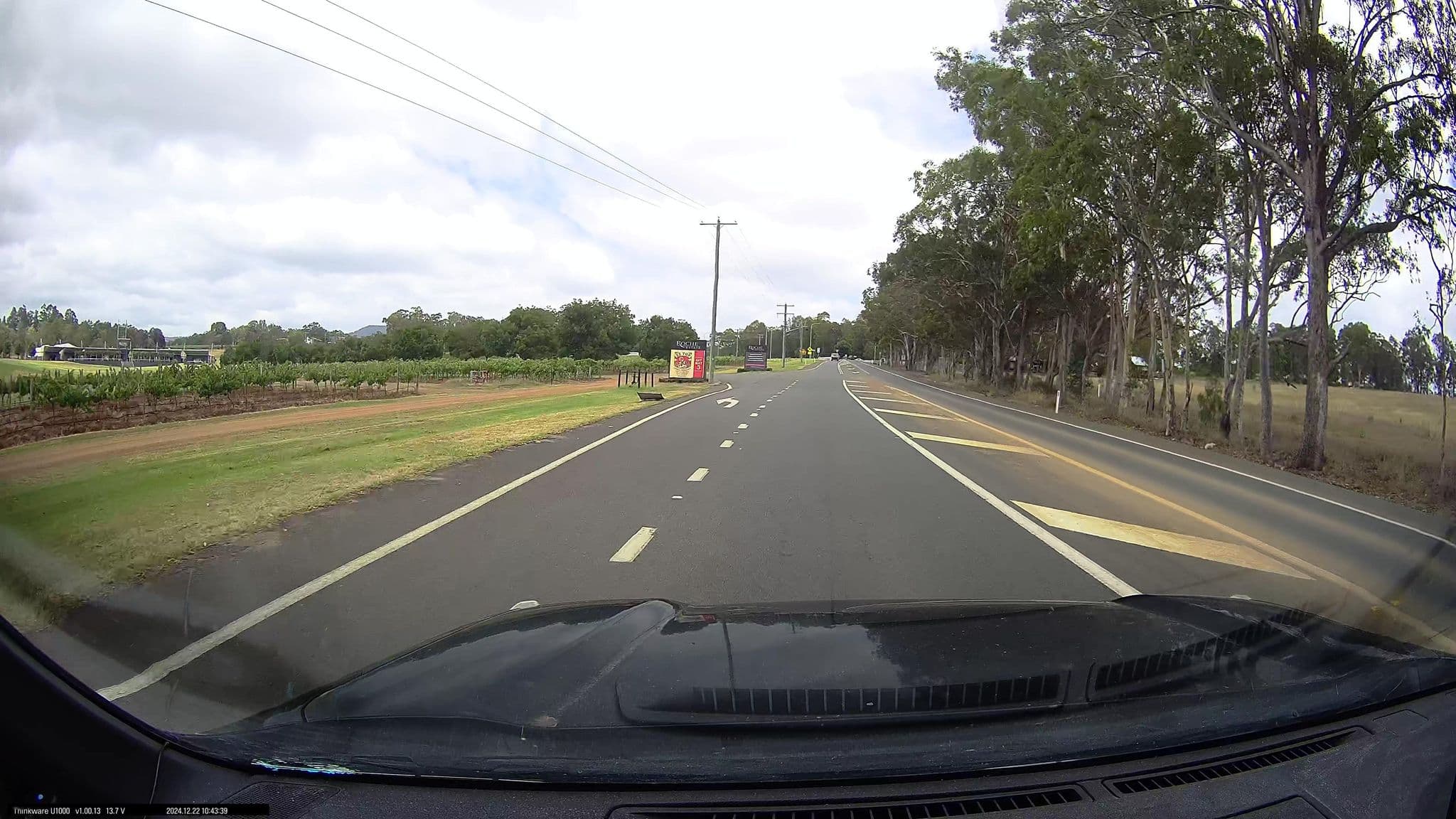 Street view near Harrigan's Hotel, Pokolbin — © maxim752 (CC BY-SA · Mapillary)