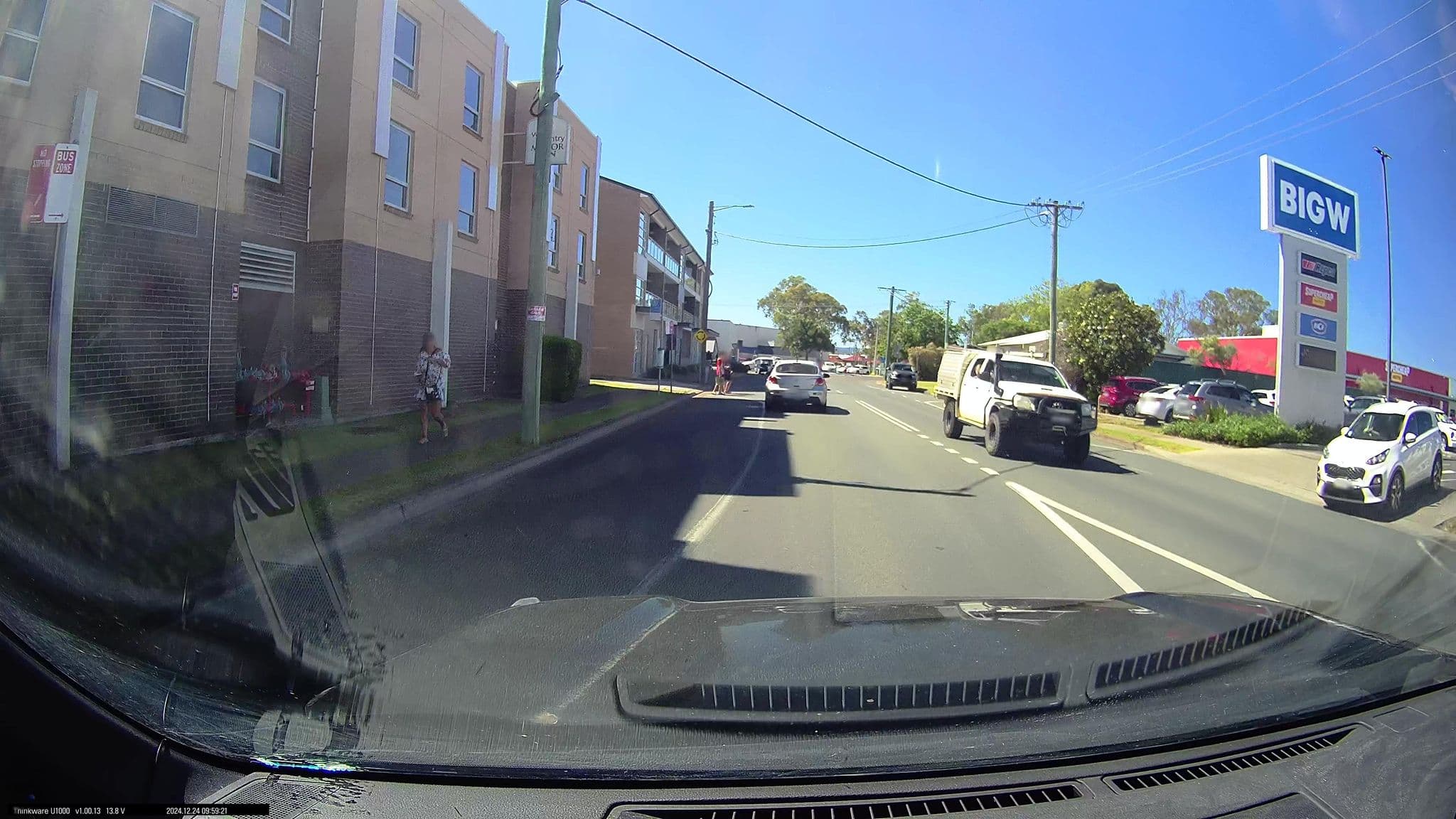 Street view near Best Western Wine Country Motor Hunter Valley Inn Pokolbin, Cessnock — © maxim752 (CC BY-SA · Mapillary)