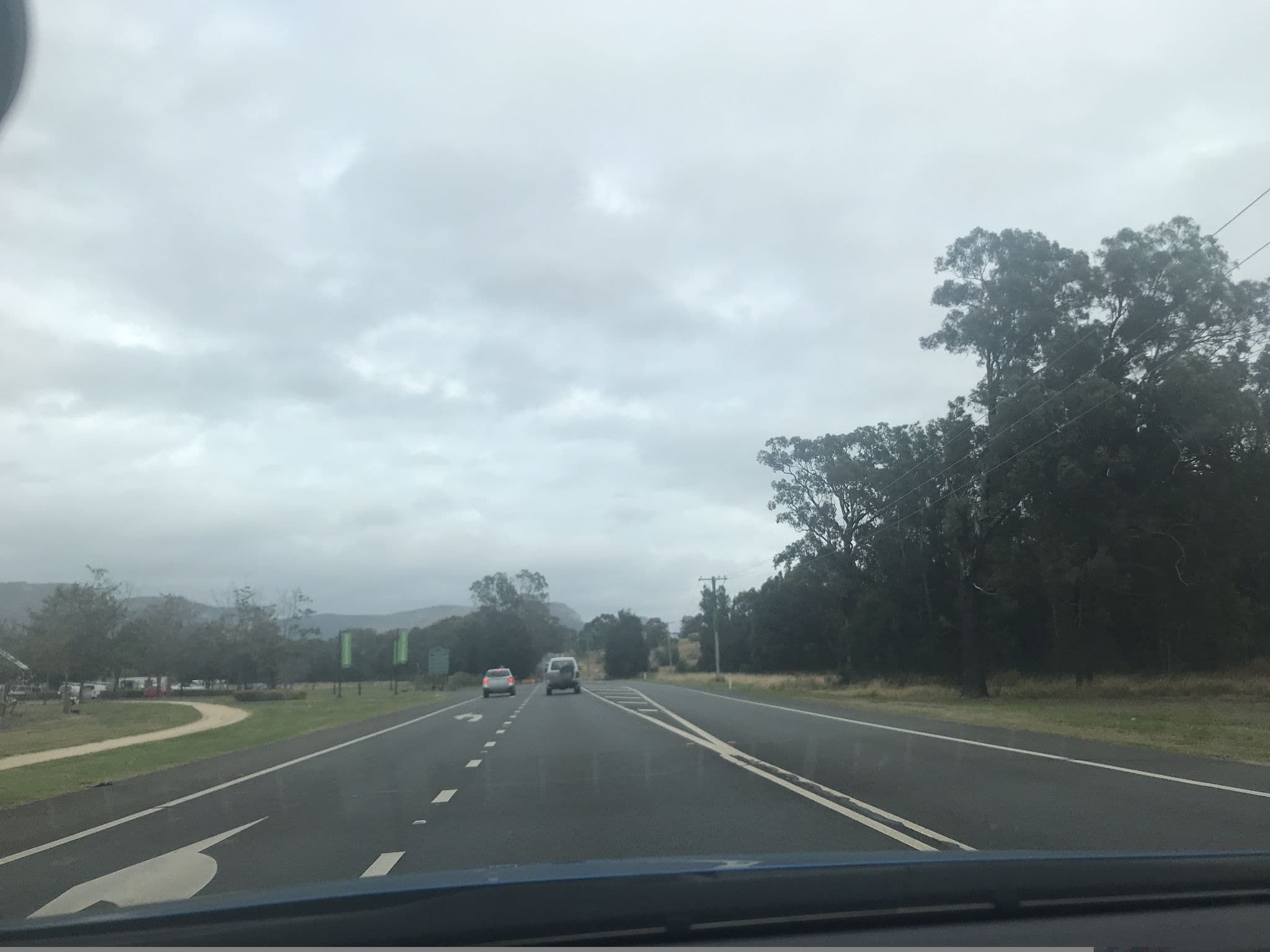 Street view near The Grange On Hermitage Hotel Pokolbin, Pokolbin — © hcross (CC BY-SA · Mapillary)
