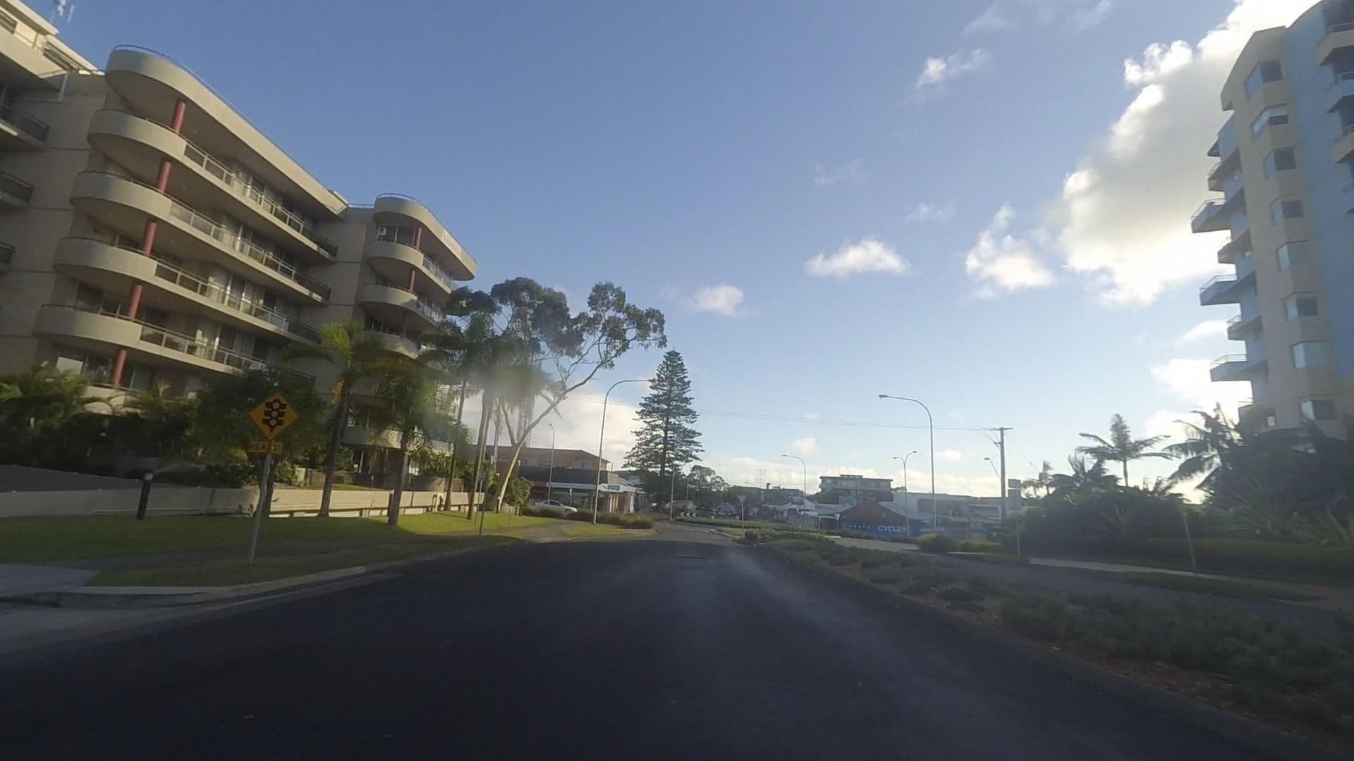 Street view near Beaches International, Forster — © maxim75 (CC BY-SA · Mapillary)