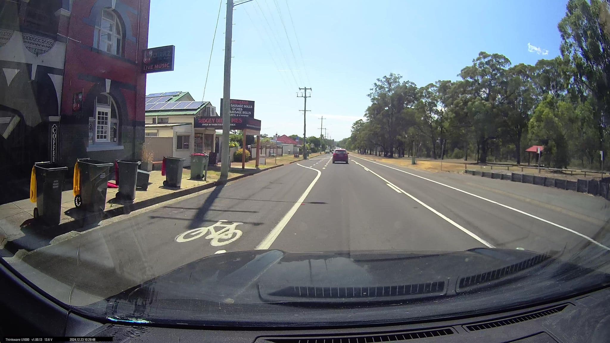 Street view near Hotel Denman, Abermain — © maxim752 (CC BY-SA · Mapillary)
