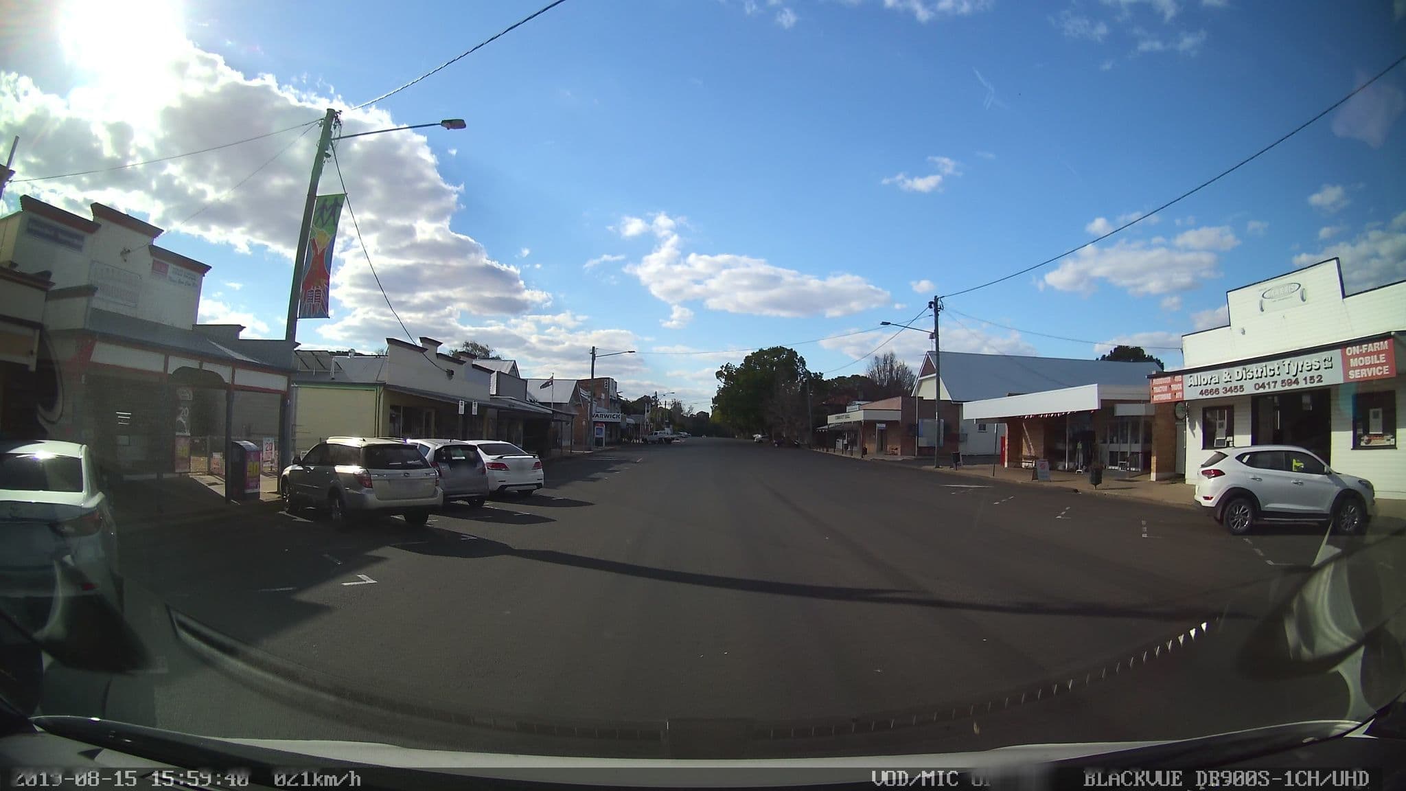 Street view near Commercial Hotel, Allora — © bob3bob3 (CC BY-SA · Mapillary)