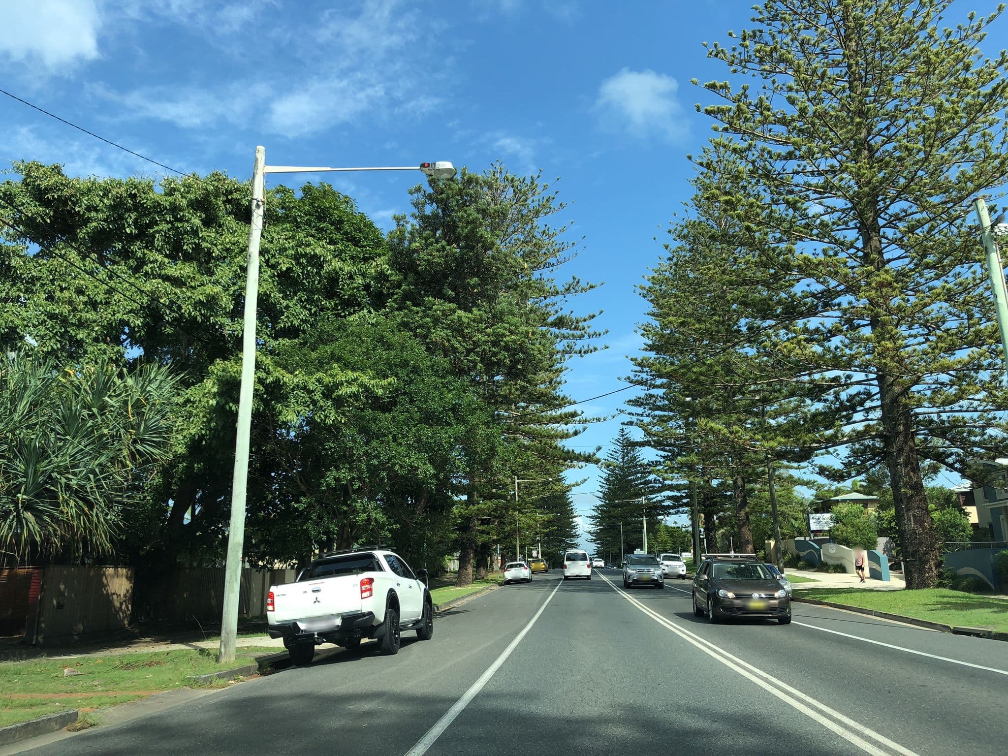 Street view near Bayhaven Lodge, Byron Bay — © hakk (CC BY-SA · Mapillary)