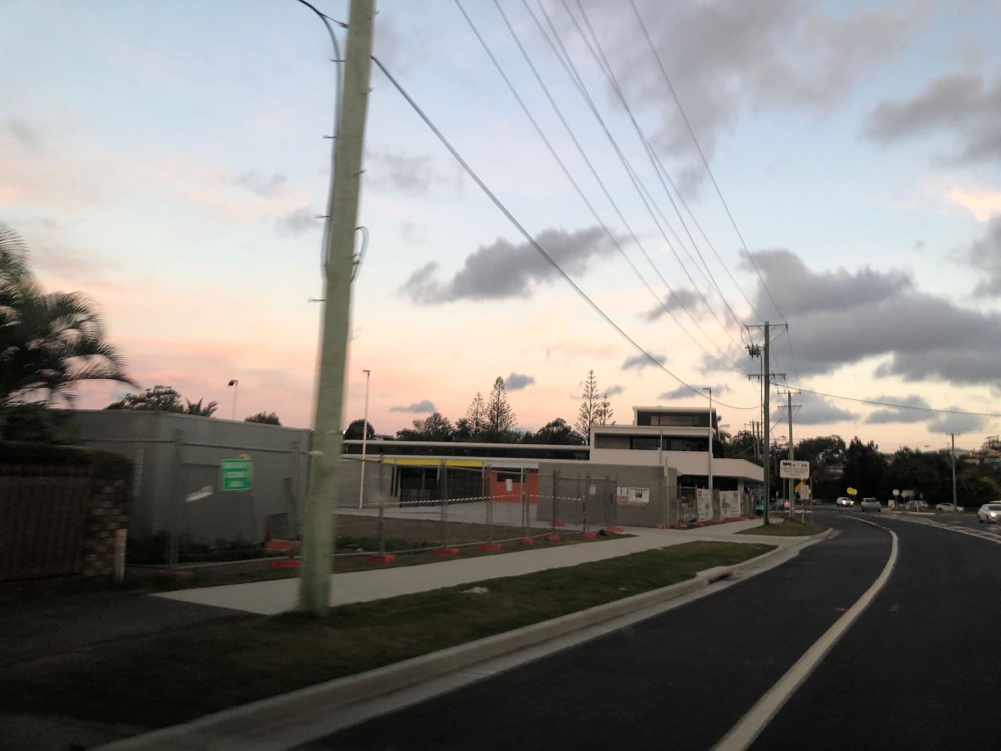 Street view near Rosebourne Garden Motel, Woolgoolga — © nicholsp (CC BY-SA · Mapillary)