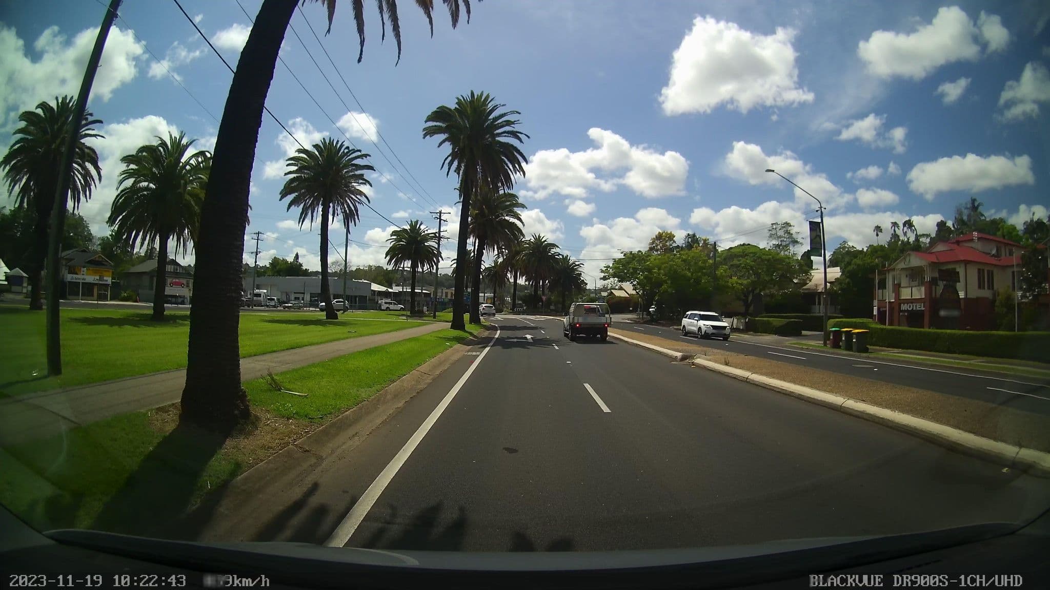 Street view near Wilson Motel, Lismore — © bob3bob3 (CC BY-SA · Mapillary)