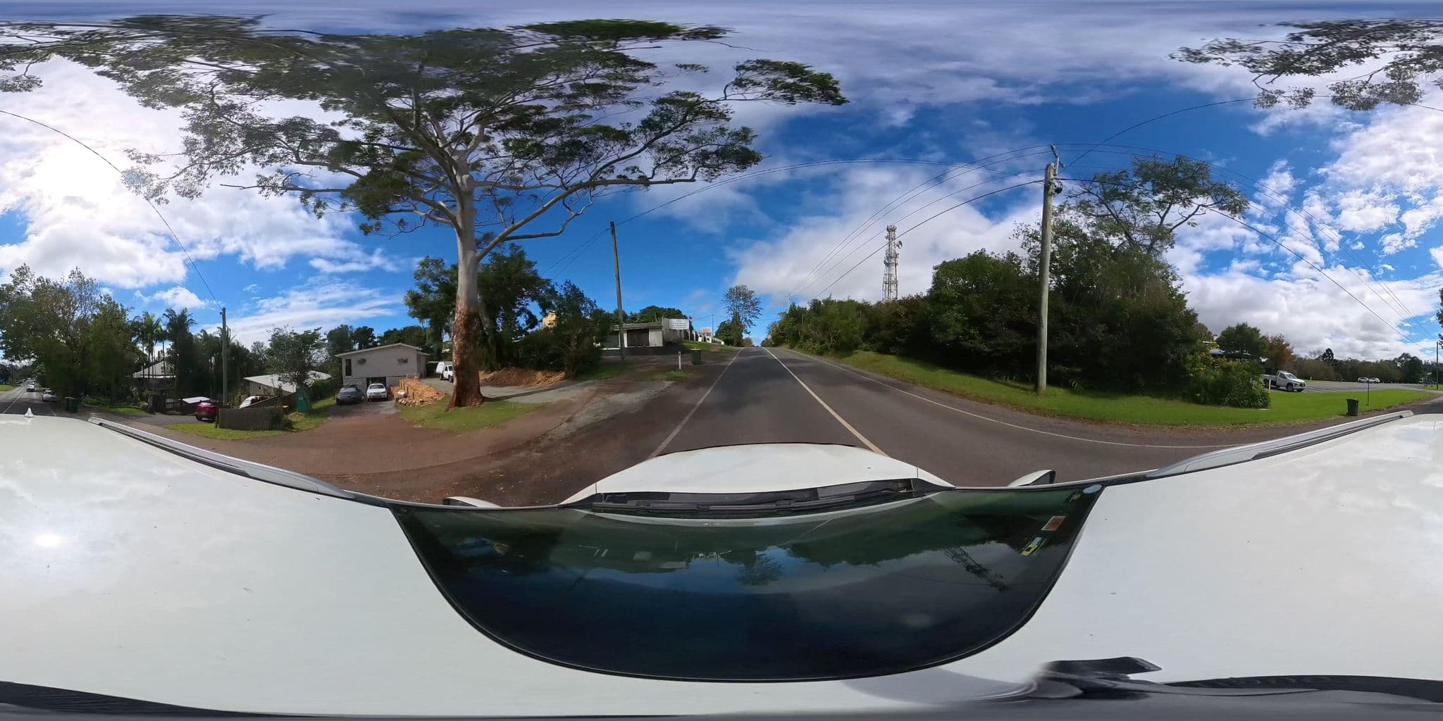 Street view near Mount Tamborine Brewery, Tamborine Mountain — © SandD (CC BY-SA · Mapillary)