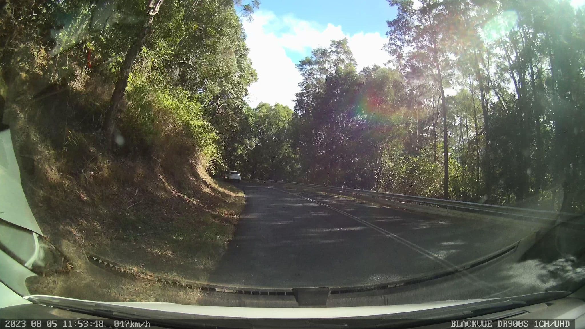 Street view near Babbling Brook Retreat, Murwillumbah — © bob3bob3 (CC BY-SA · Mapillary)