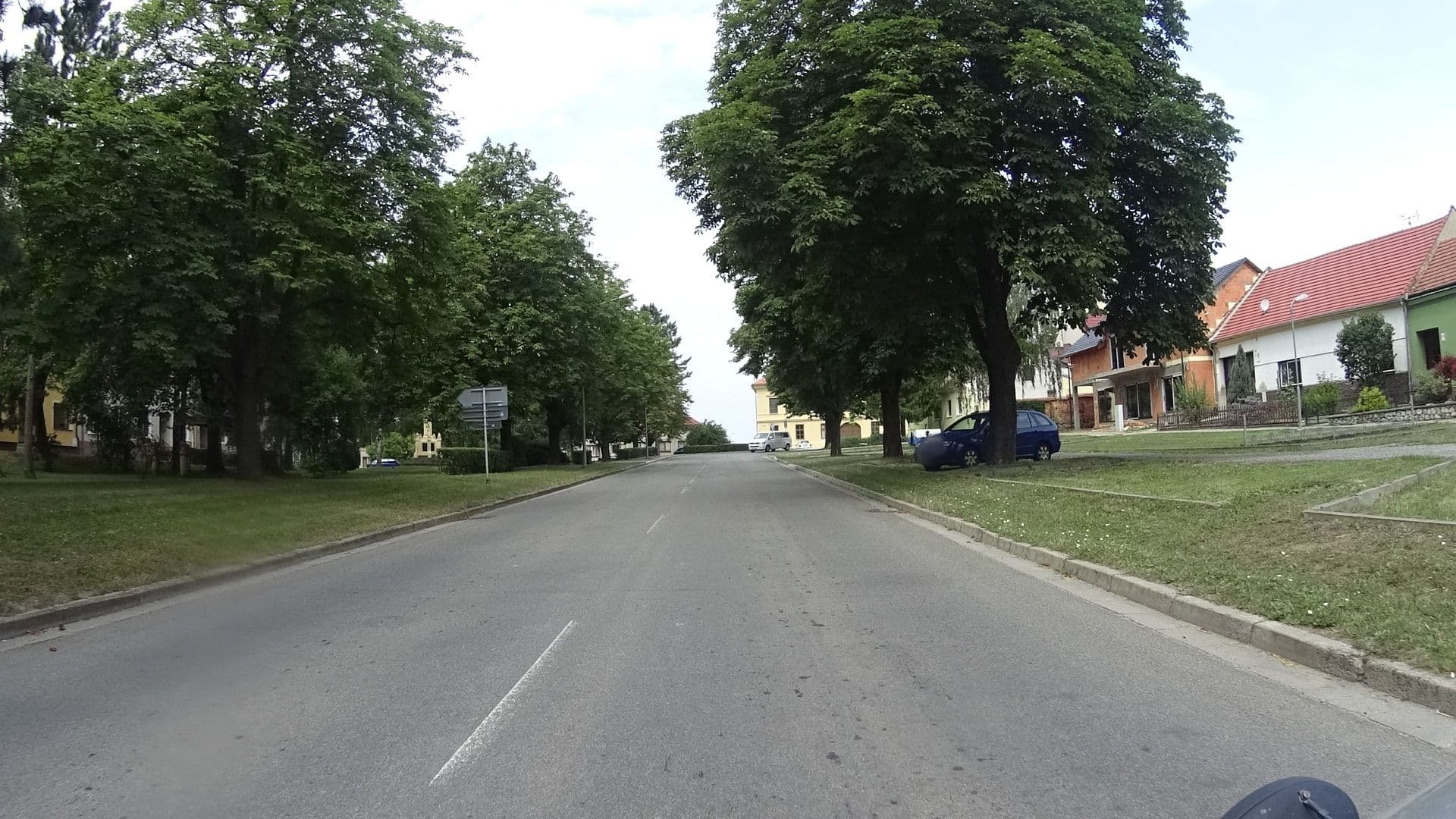 Street view near Hotel Arcade, Podivín — © 468p (CC BY-SA · Mapillary)