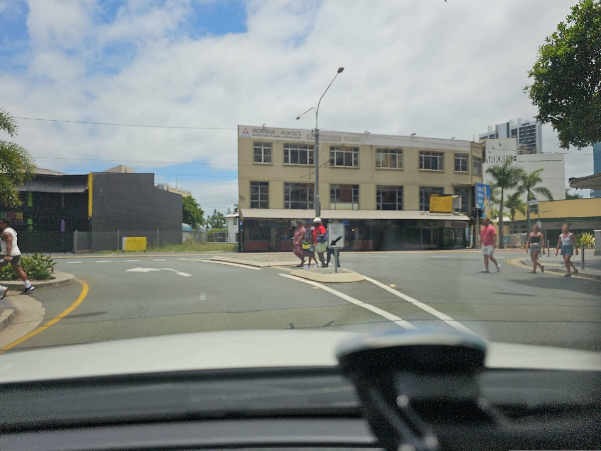 Street view near Paradise Towers Apartments, Surfers Paradise — © Mooksey (CC BY-SA · Mapillary)