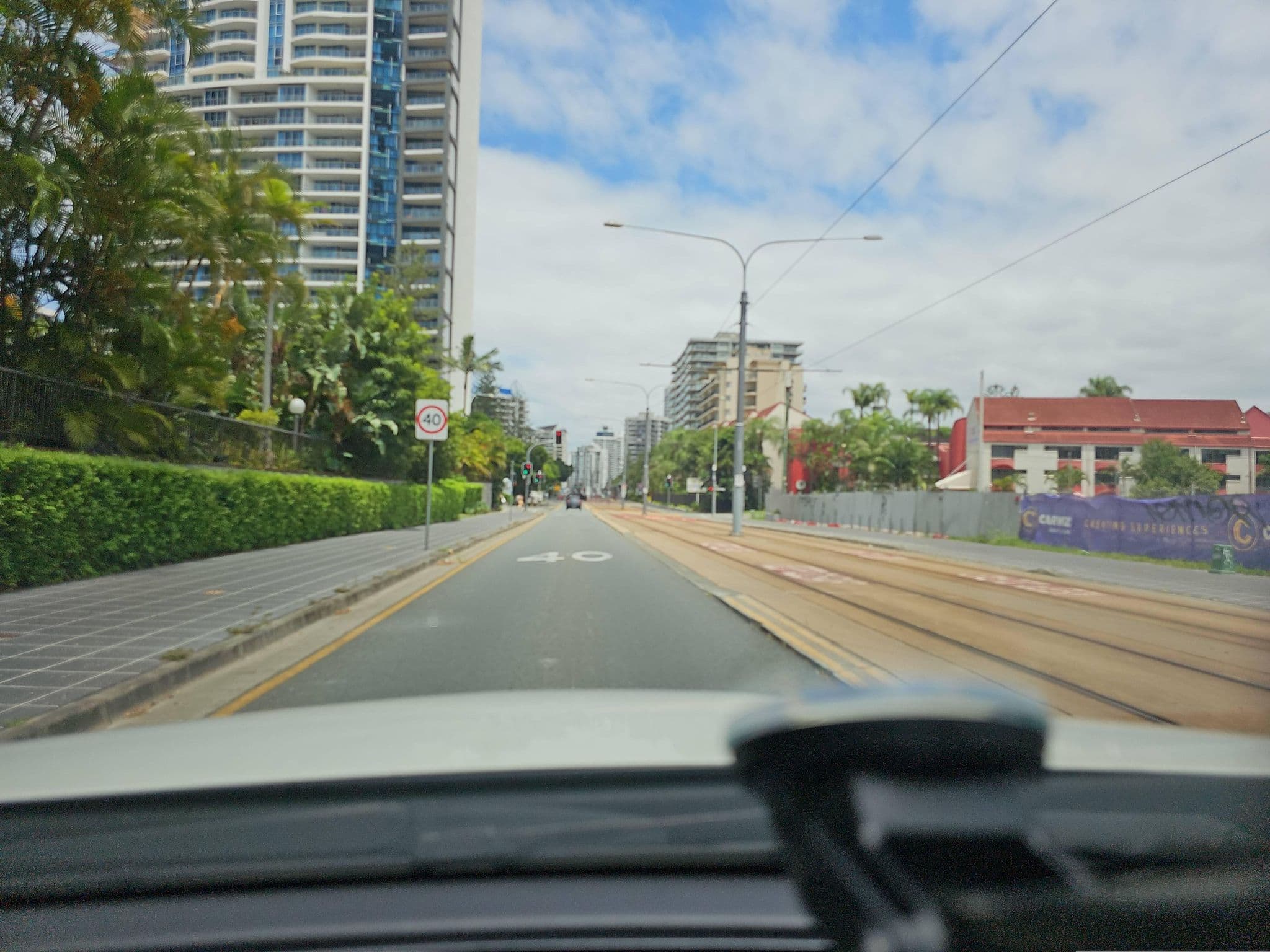 Street view near Azzura Resort, Surfers Paradise — © Mooksey (CC BY-SA · Mapillary)
