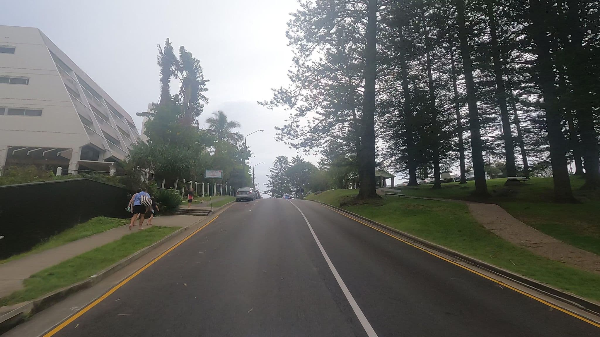 Street view near The Pandanus Lounge, Coolangatta — © maxim752 (CC BY-SA · Mapillary)