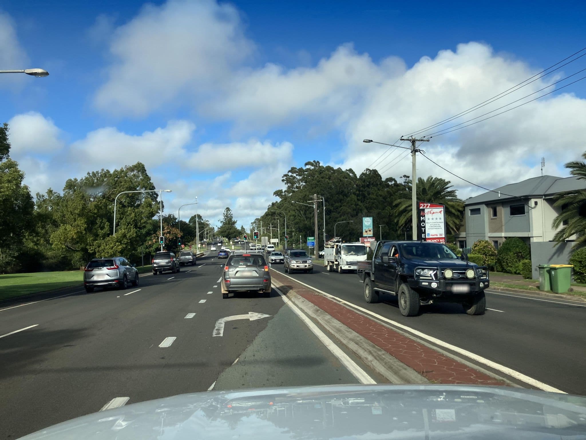 Street view near Northbound Motel, Harlaxton — © Tristo (CC BY-SA · Mapillary)