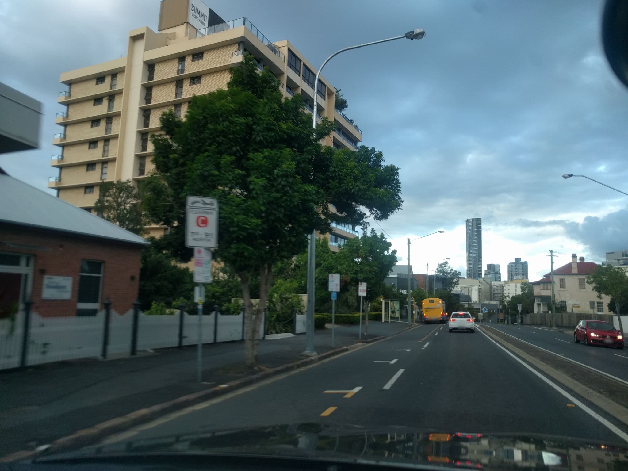 Street view near Rooftop Pool, Spring Hill — © davidbdean (CC BY-SA · Mapillary)
