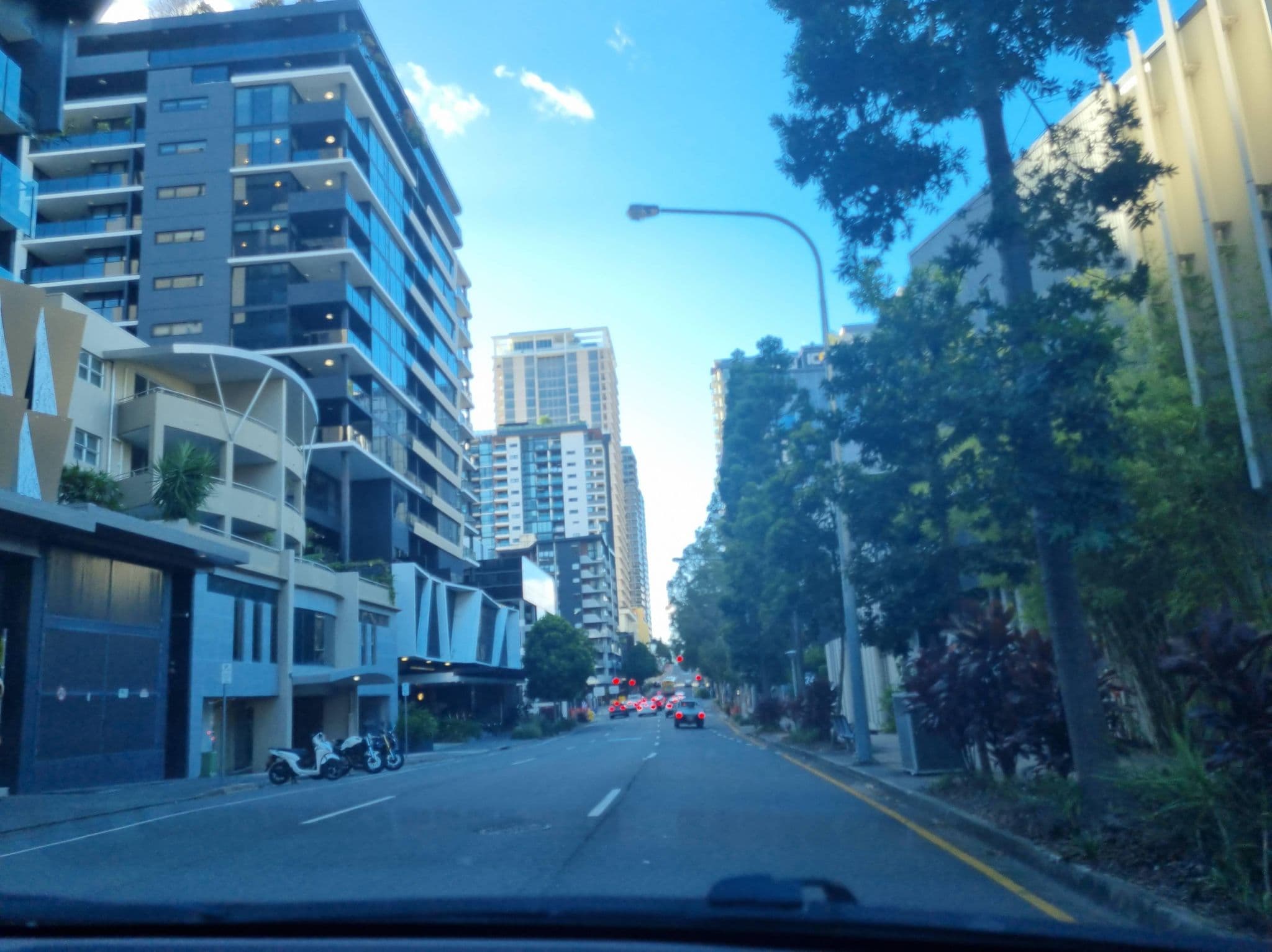 Street view near Opera Apartments South Brisbane, South Brisbane — © Cyclops (CC BY-SA · Mapillary)