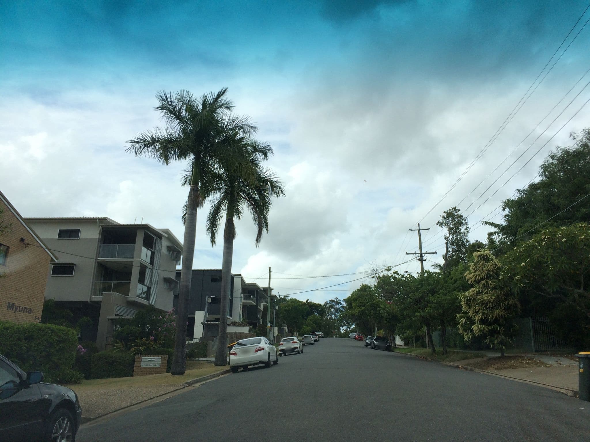 Street view near Studio P, Highgate Hill — © hoylen (CC BY-SA · Mapillary)