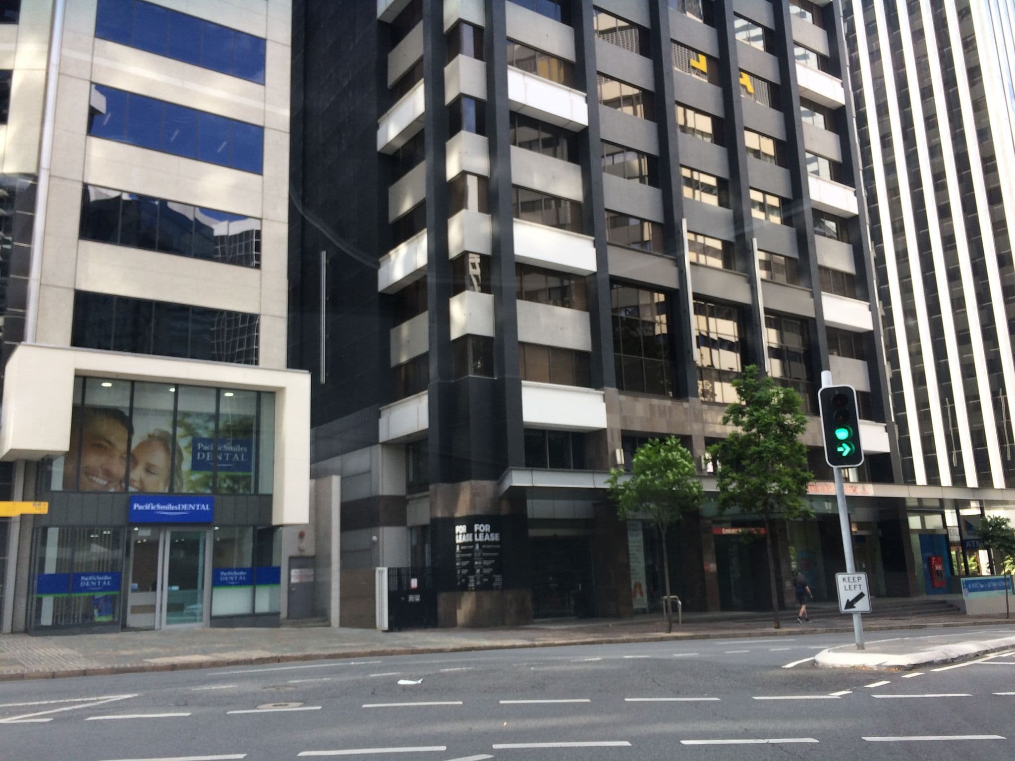 Street view near Aurora Tower, Brisbane — © hoylen (CC BY-SA · Mapillary)