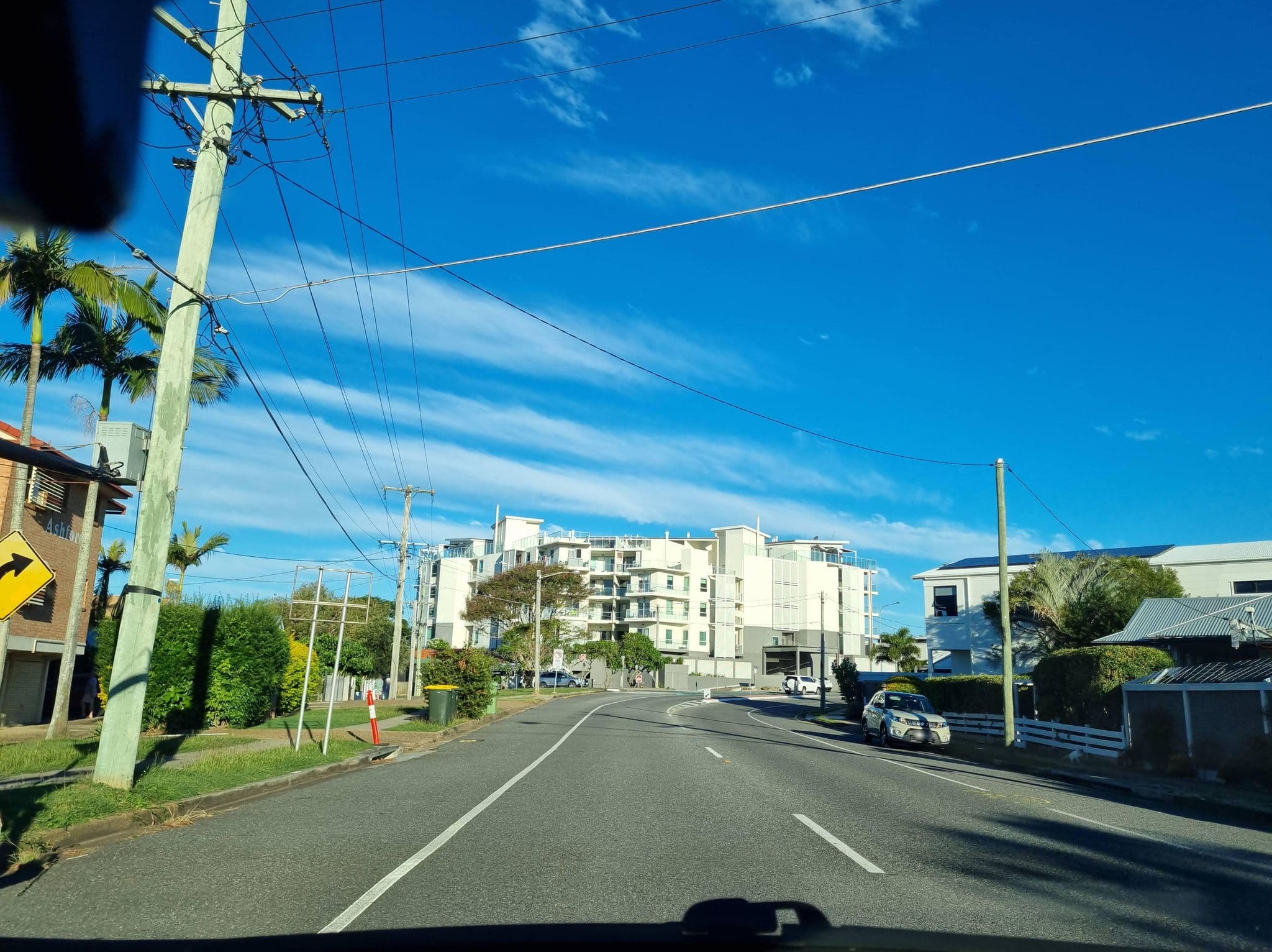 Street view near Scarborough Beach Break Holidays, Kippa-Ring — © Cyclops (CC BY-SA · Mapillary)