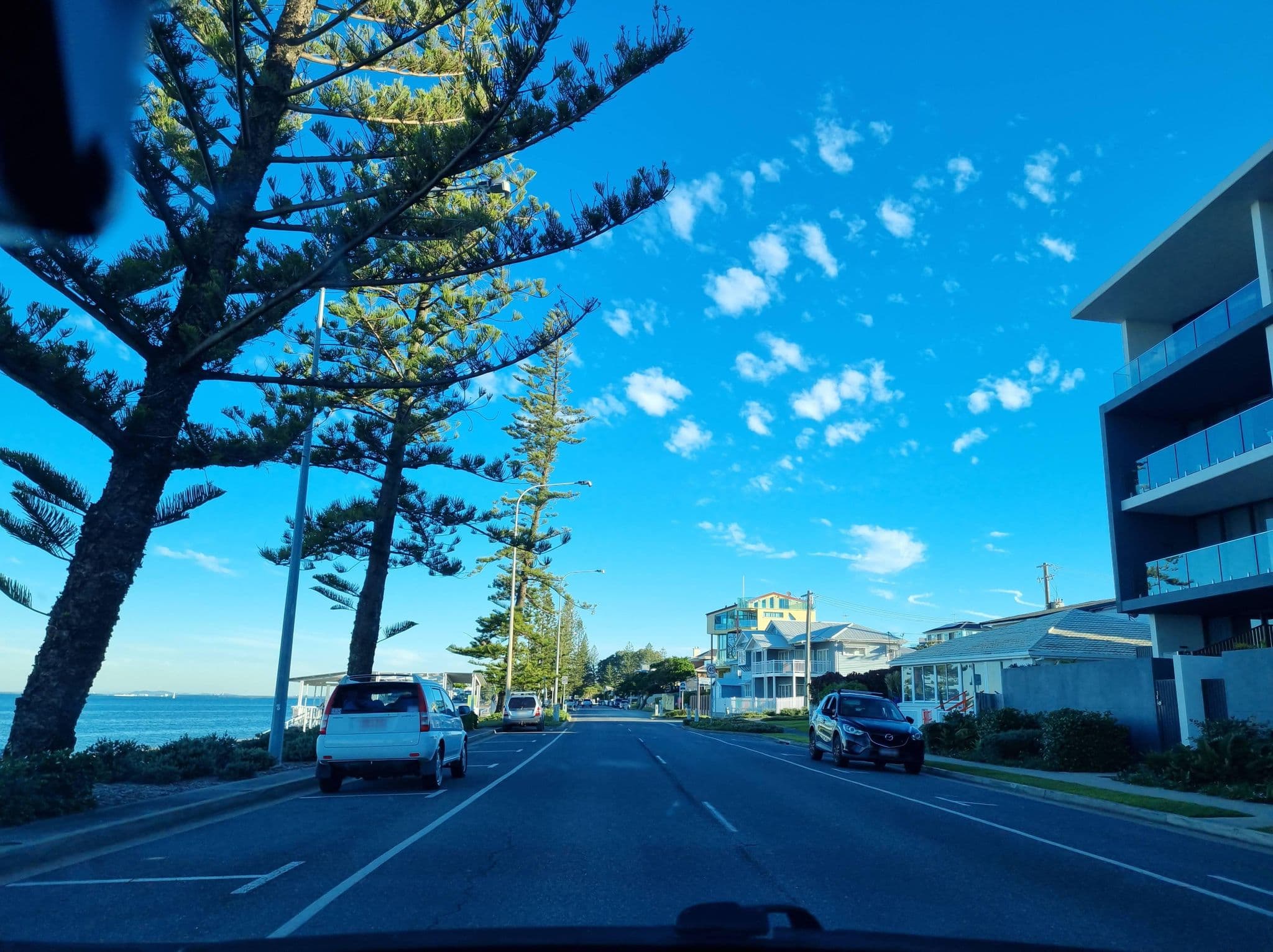 Street view near Waltzing Matilda Motel, Margate — © Cyclops (CC BY-SA · Mapillary)
