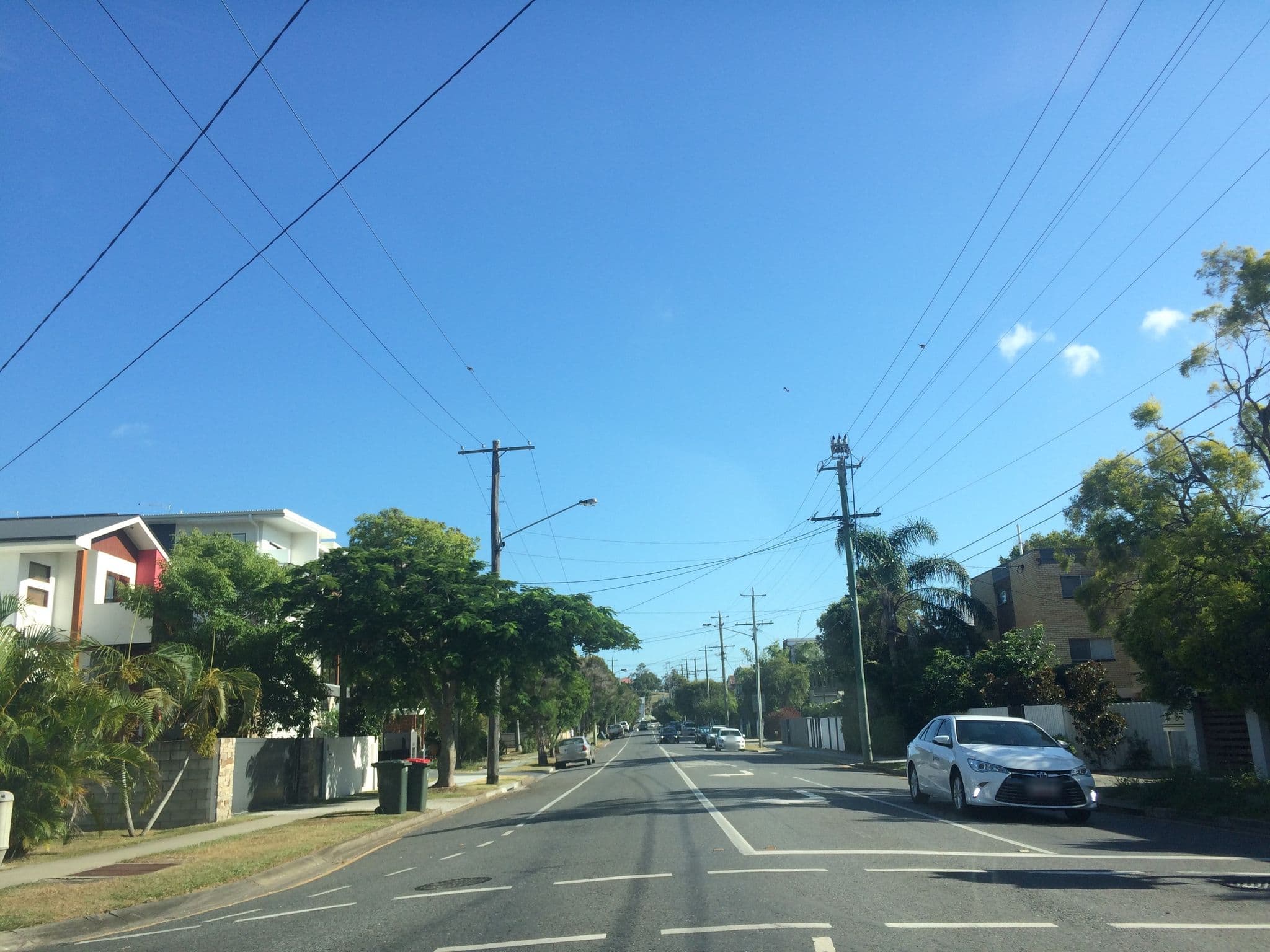 Street view near Executive Accommodation Brisbane, Balmoral — © hoylen (CC BY-SA · Mapillary)