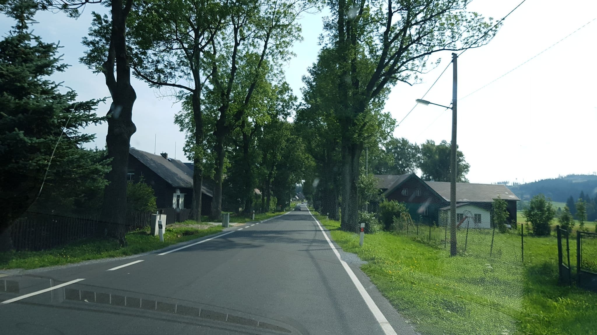 Street view near U Mlýna, Písečná — © richardc (CC BY-SA · Mapillary)