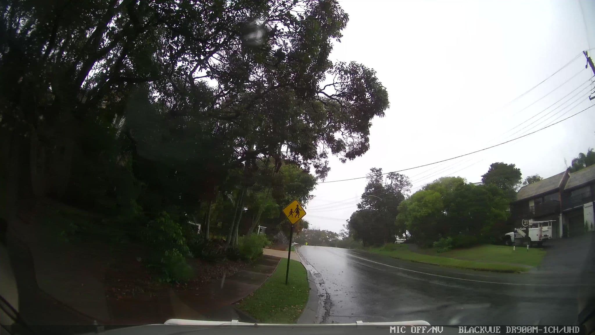 Street view near Parkshores Sunshine, Sunshine Beach — © jthnz (CC BY-SA · Mapillary)