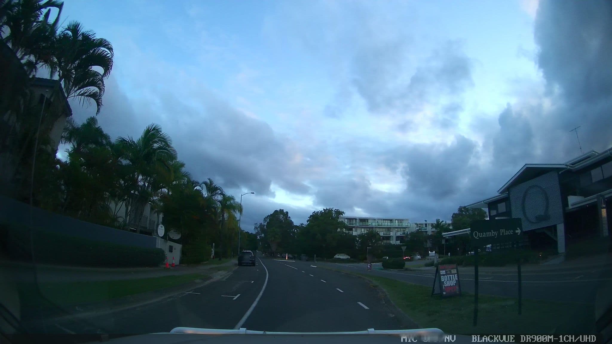 Street view near Moondarah Hotel, Noosa Heads — © jthnz (CC BY-SA · Mapillary)