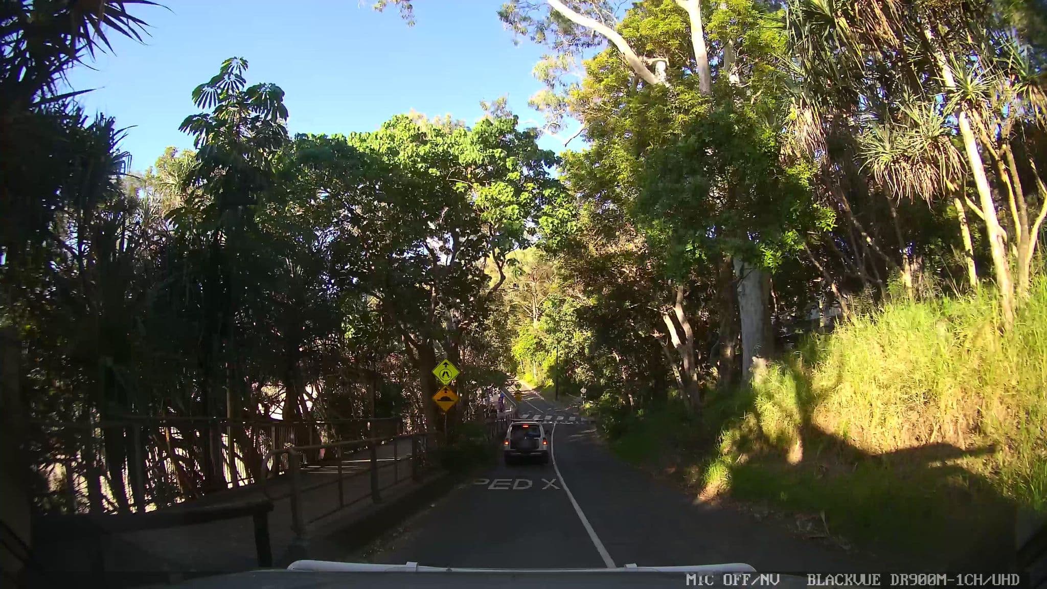 Street view near The Cove Resort, Noosa Heads — © jthnz (CC BY-SA · Mapillary)