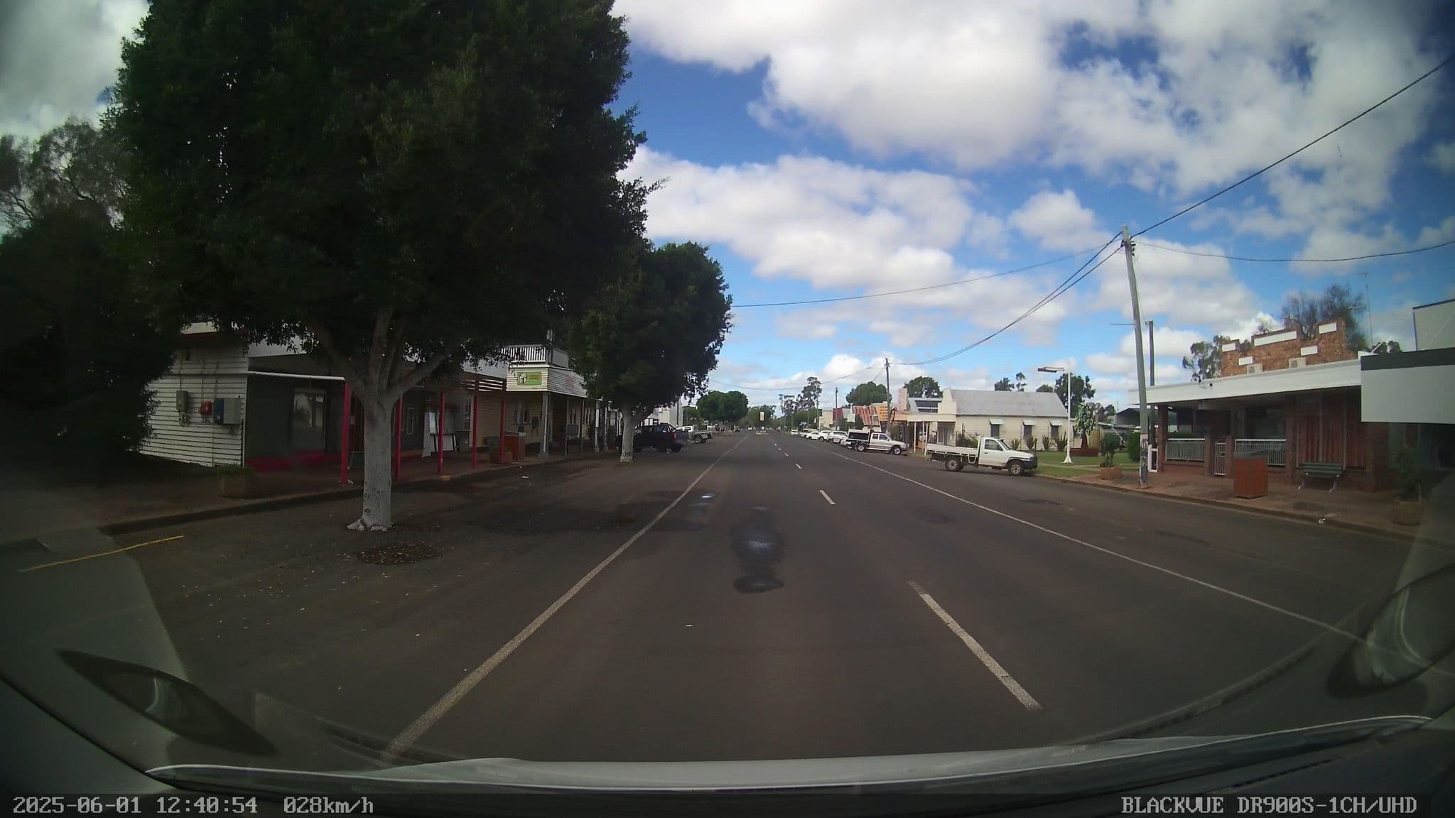 Street view near Exchange Hotel, Jandowae — © bob3bob3 (CC BY-SA · Mapillary)