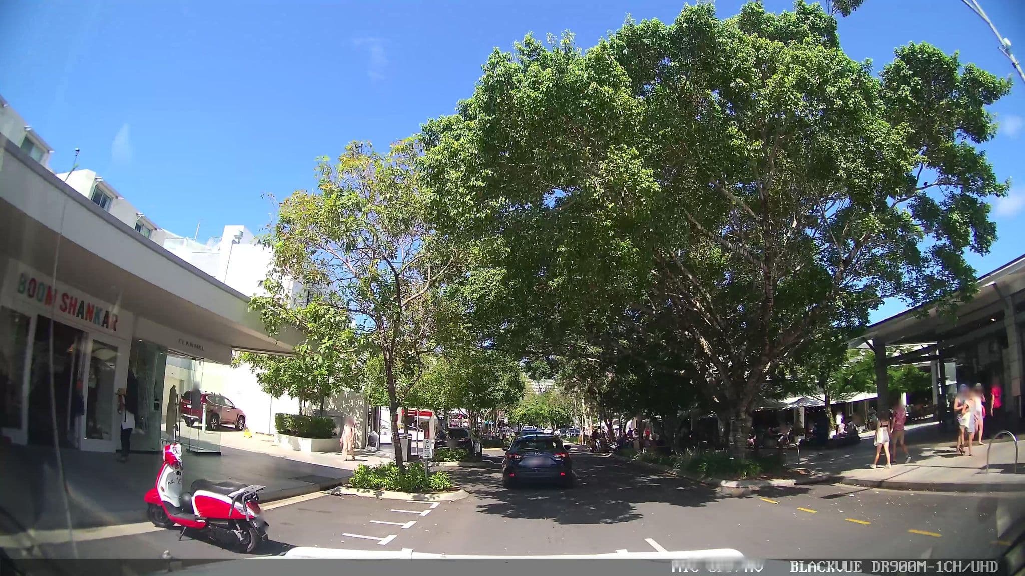 Street view near Accom Noosa, Noosa Heads — © jthnz (CC BY-SA · Mapillary)
