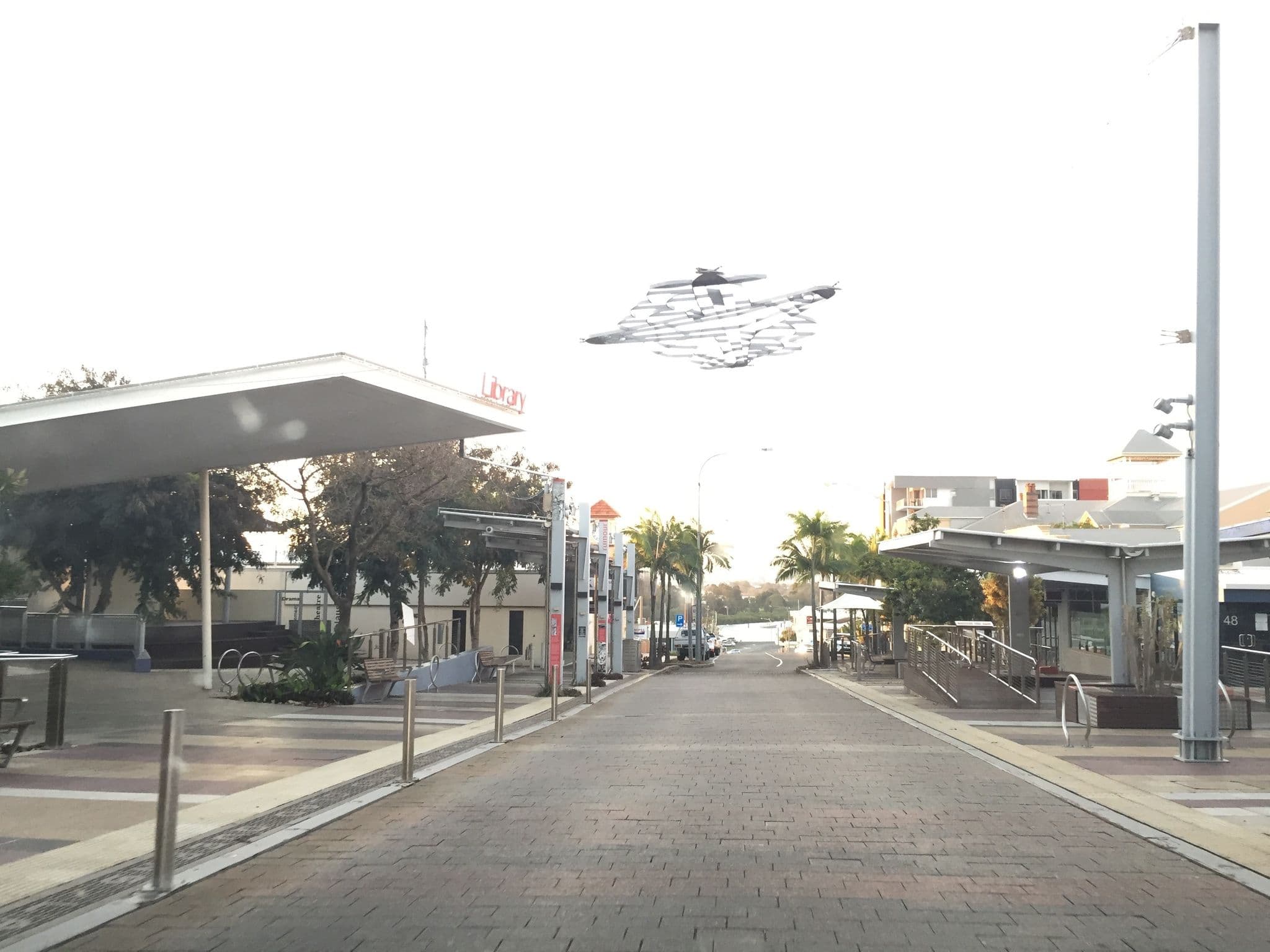 Street view near The Precinct, Gladstone Central — © vagrant42 (CC BY-SA · Mapillary)